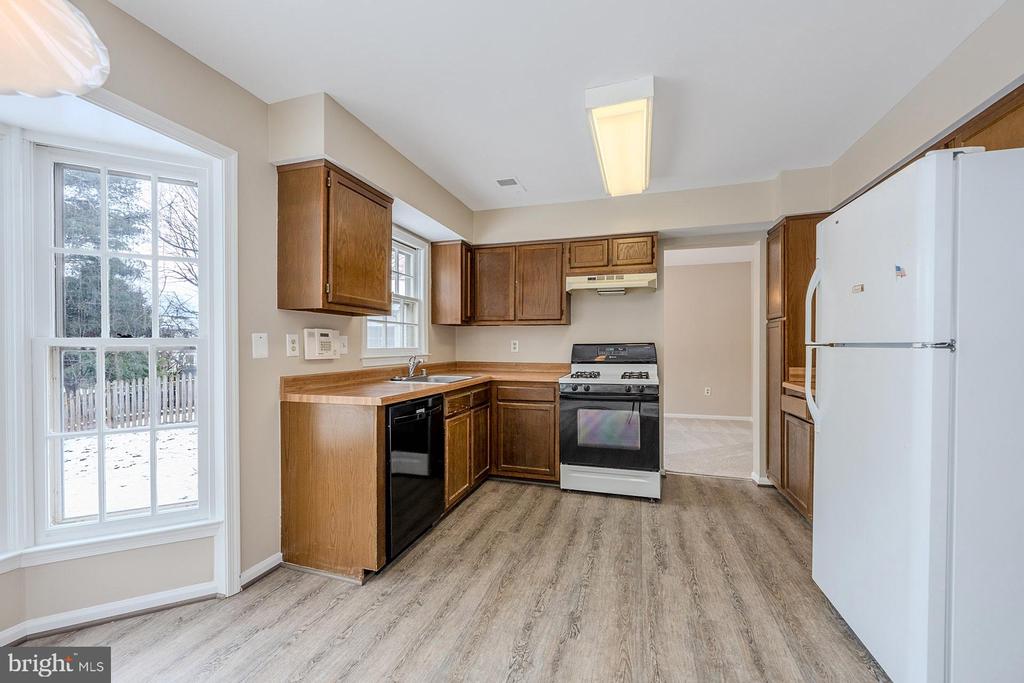5708 HARRISON HOUSE COURT