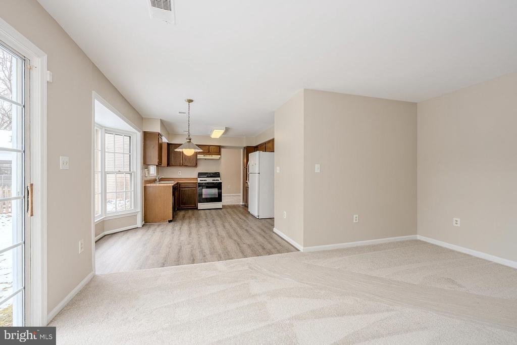 5708 HARRISON HOUSE COURT