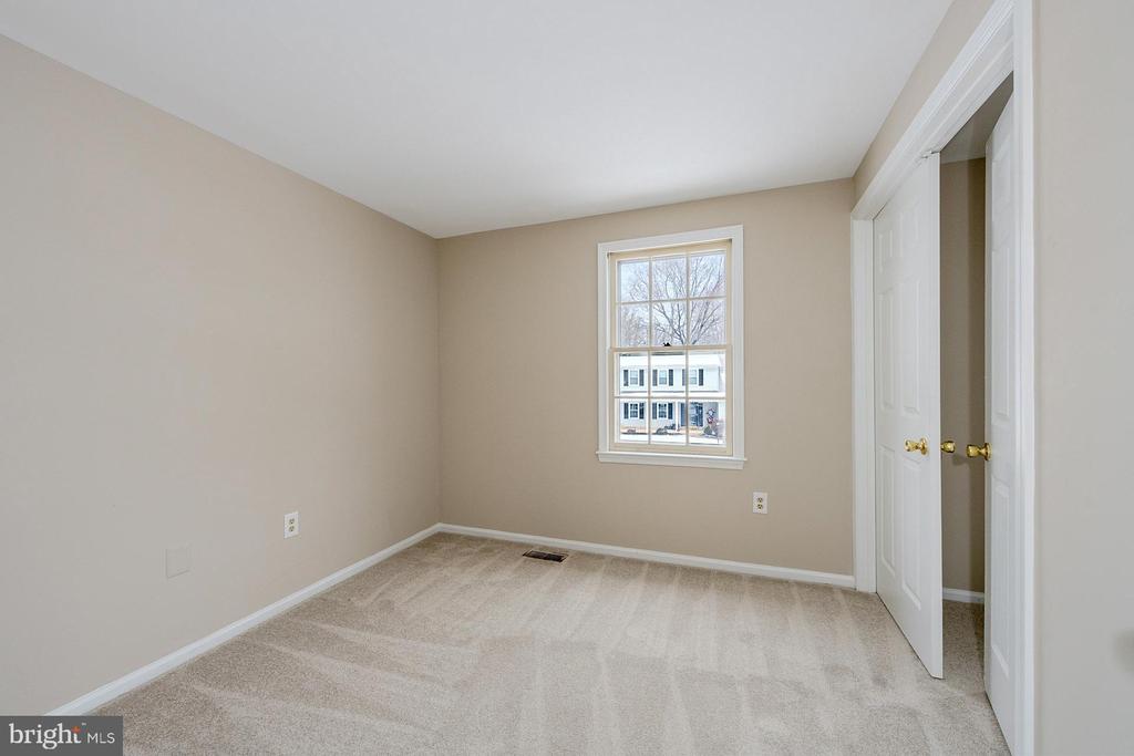 5708 HARRISON HOUSE COURT