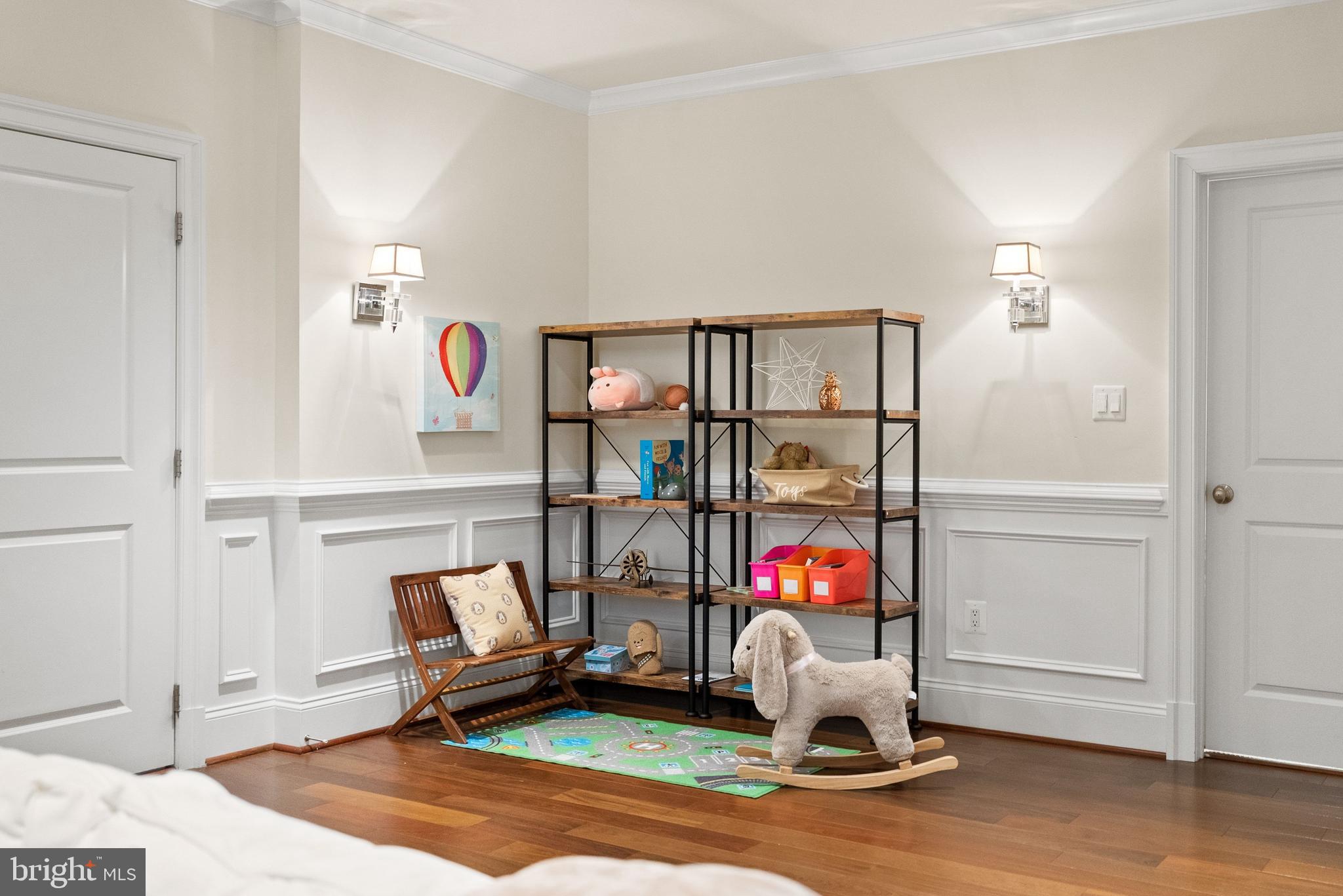 6817 STOCKWELL MANOR DRIVE