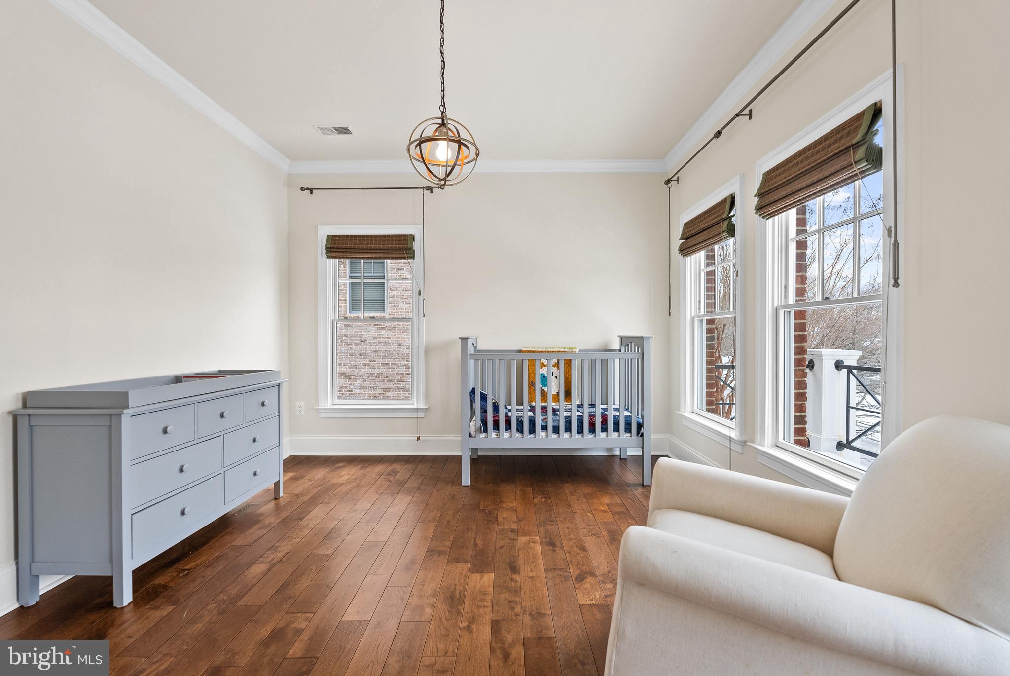 6817 STOCKWELL MANOR DRIVE