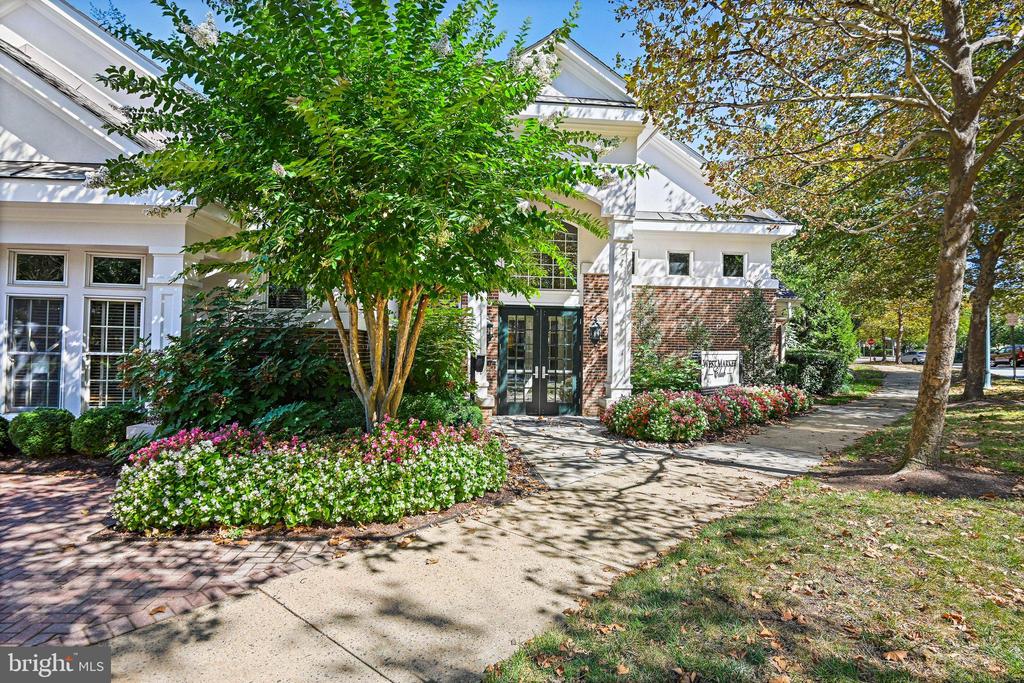 1916 LOGAN MANOR DRIVE