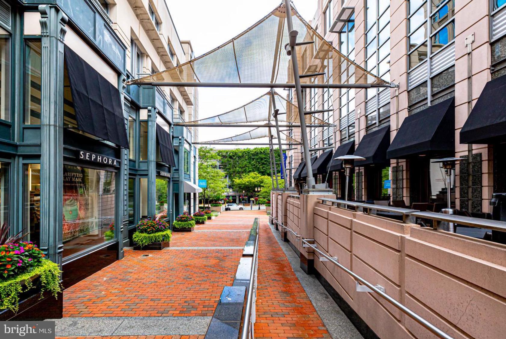 1916 LOGAN MANOR DRIVE