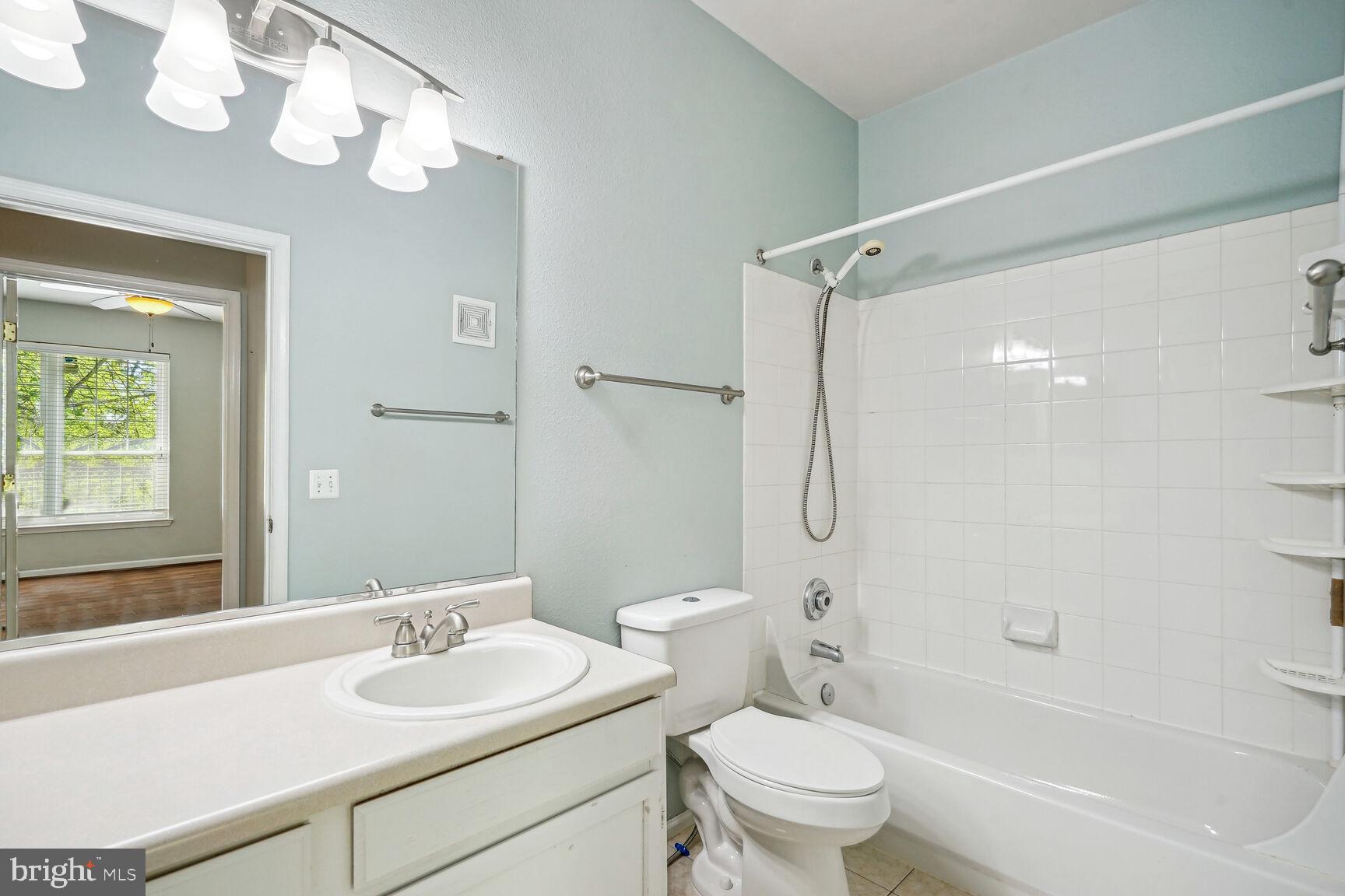 1601 SPRING GATE DRIVE 1210