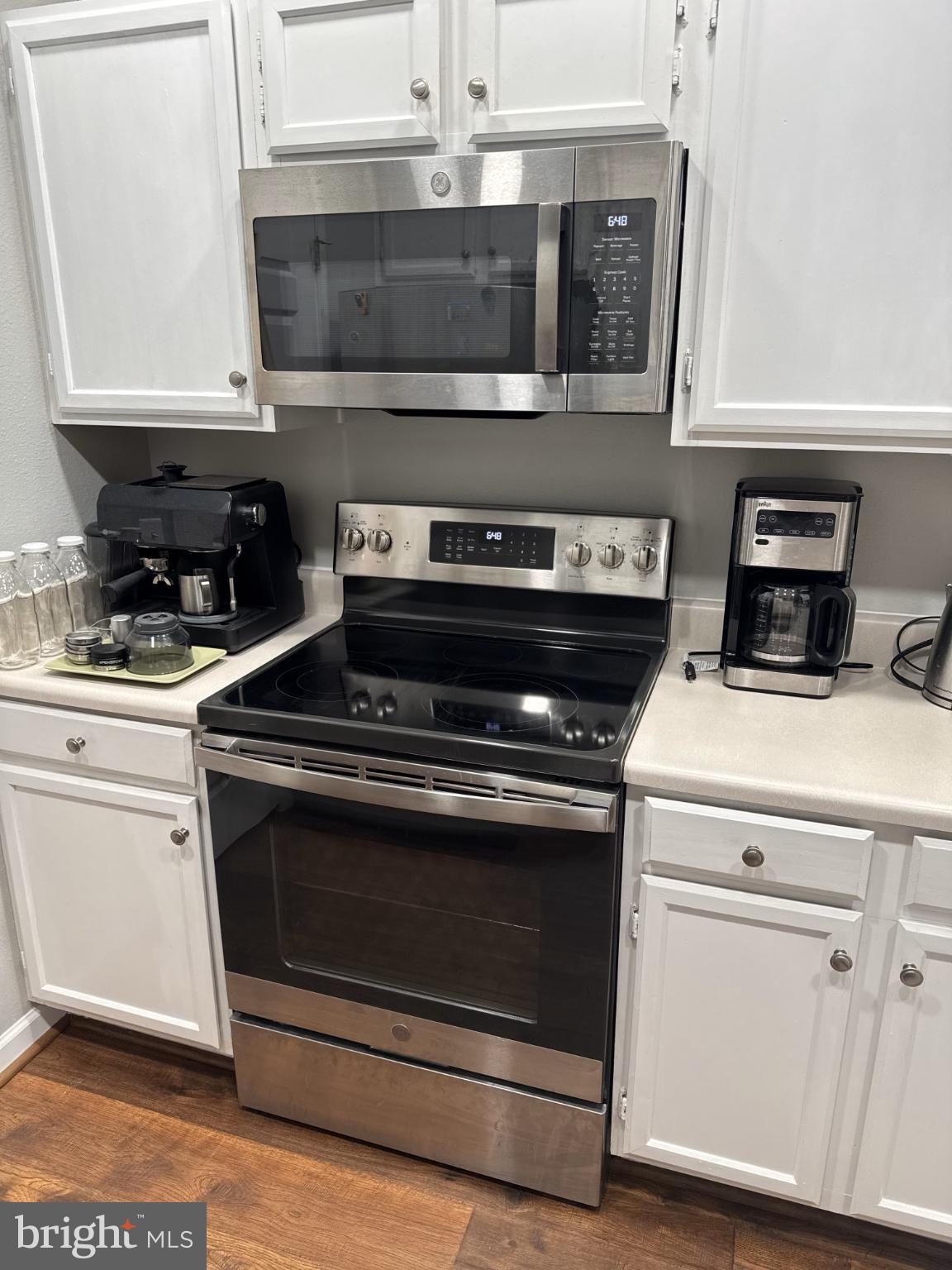 1601 SPRING GATE DRIVE 1210