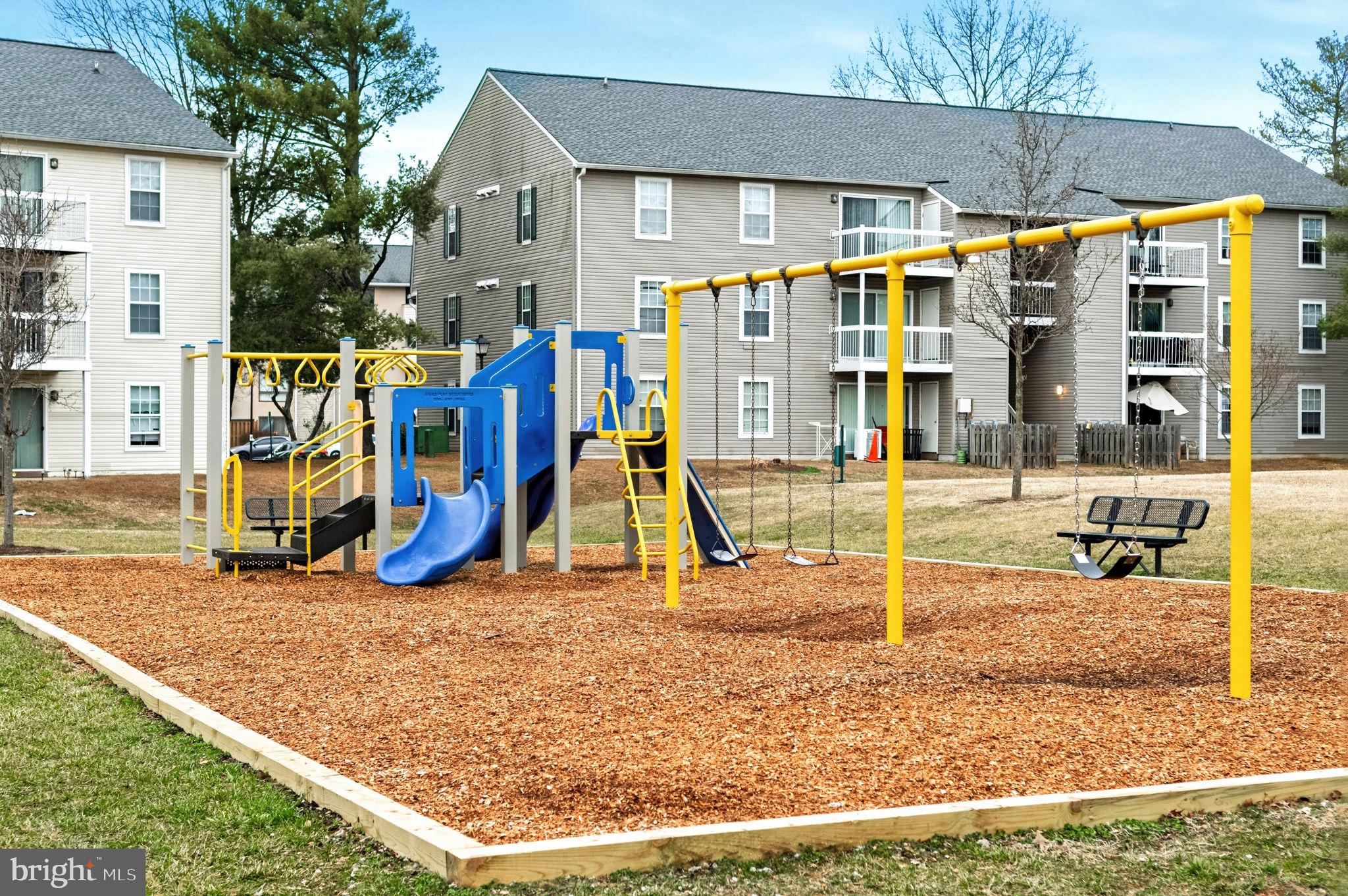 8610 BEEKMAN PLACE D 10D