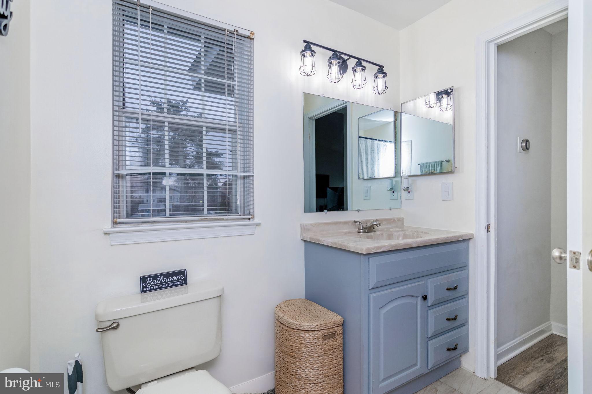 8610 BEEKMAN PLACE D 10D