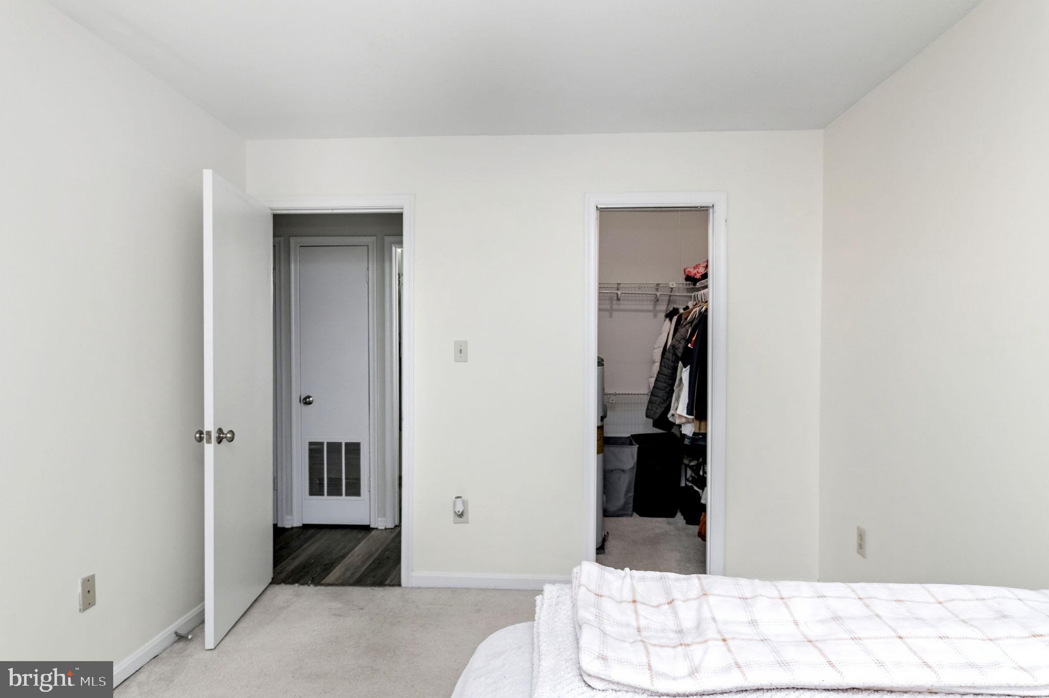 8610 BEEKMAN PLACE D 10D