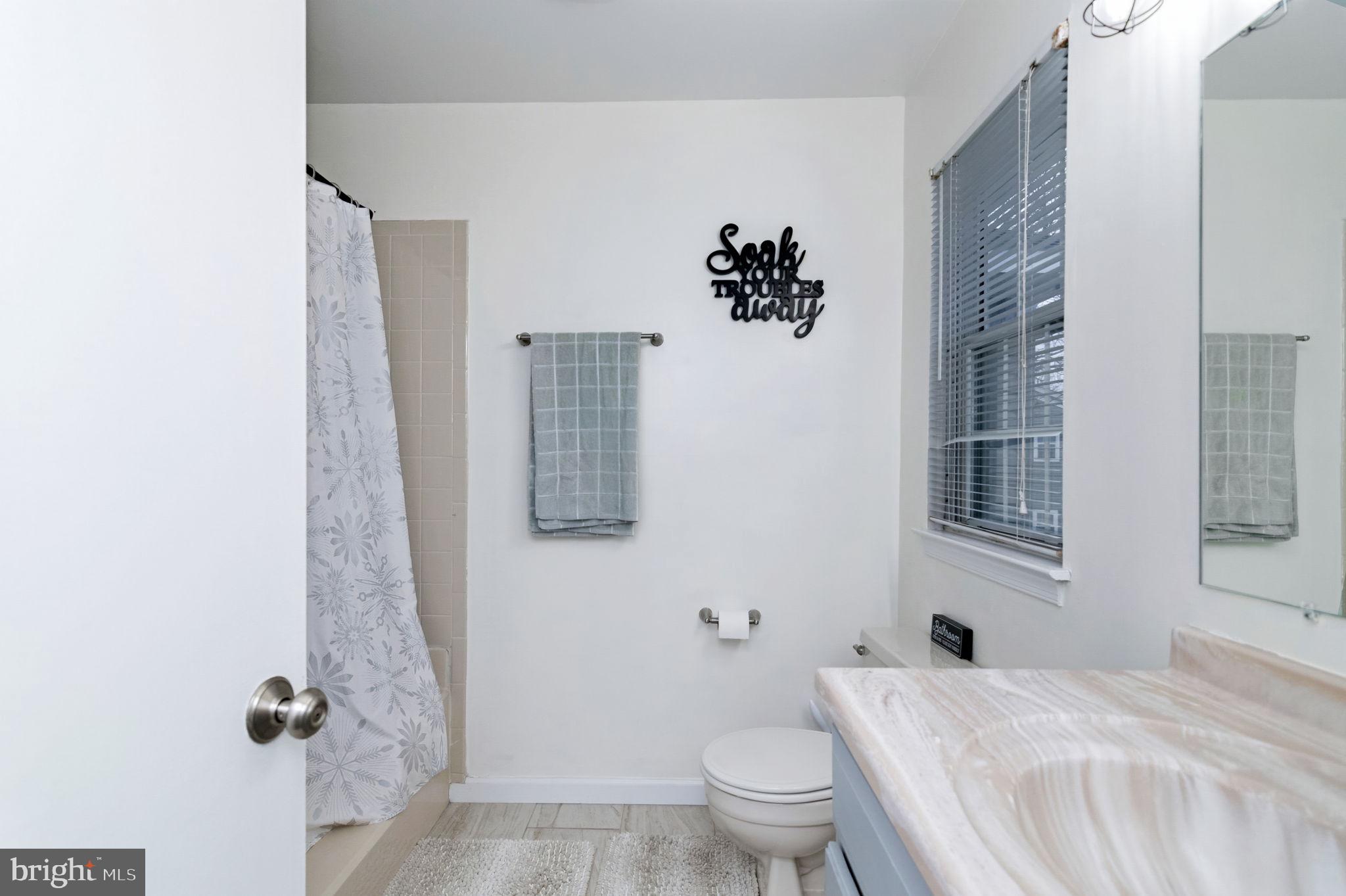 8610 BEEKMAN PLACE D 10D