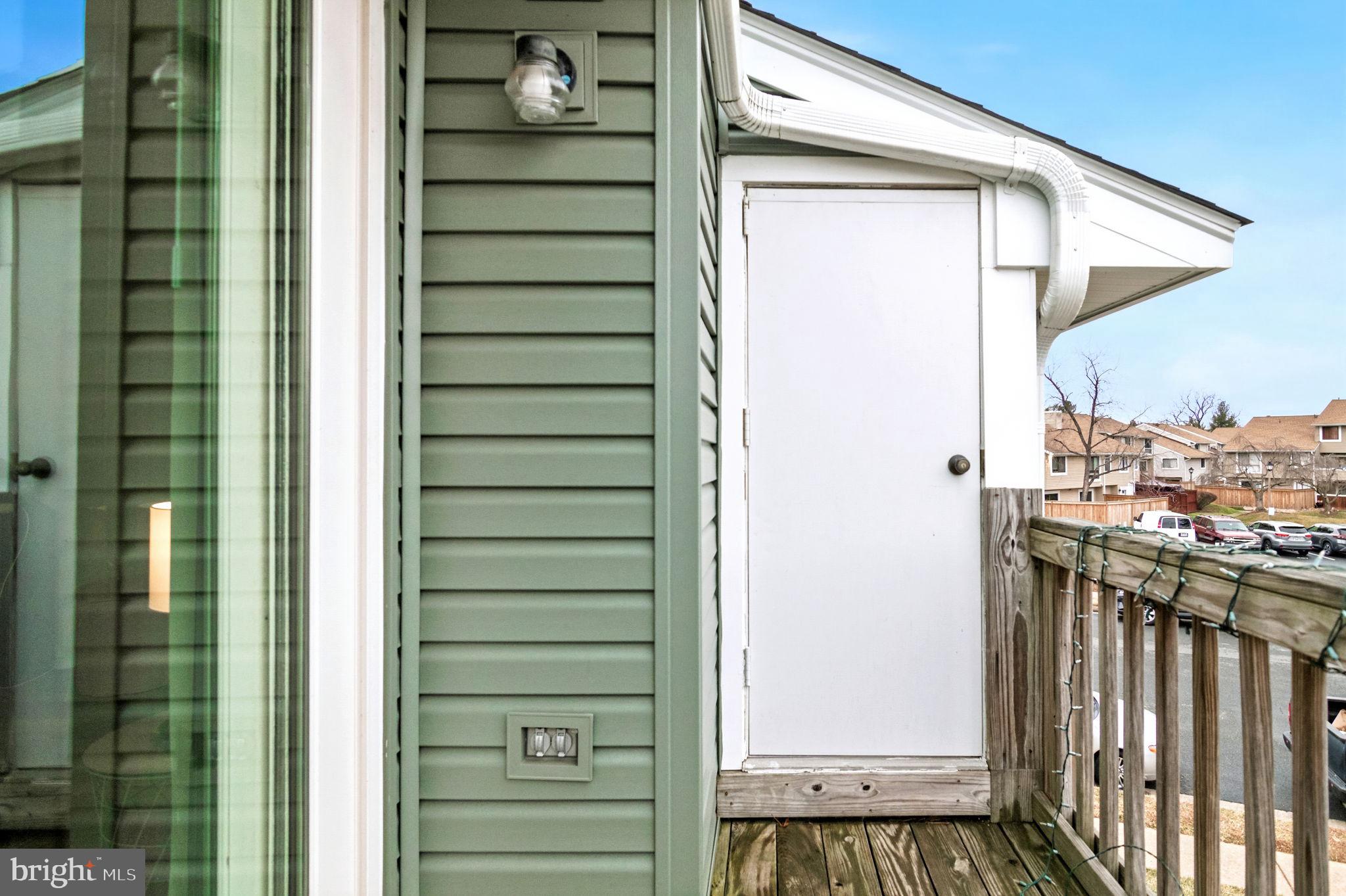 8610 BEEKMAN PLACE D 10D