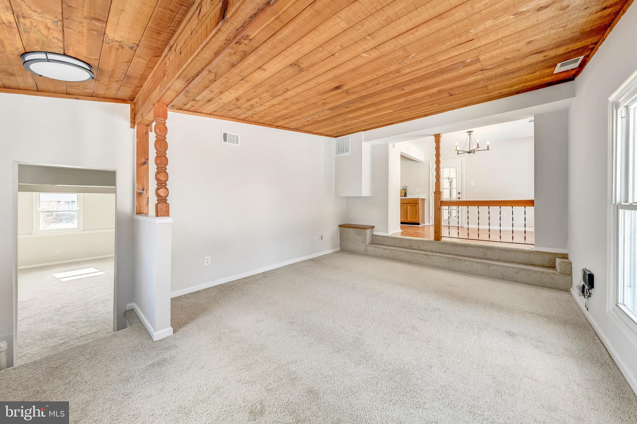 610 WORCHESTER STREET