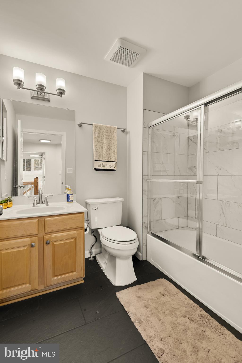 1887 CRESCENT PARK DRIVE 111A