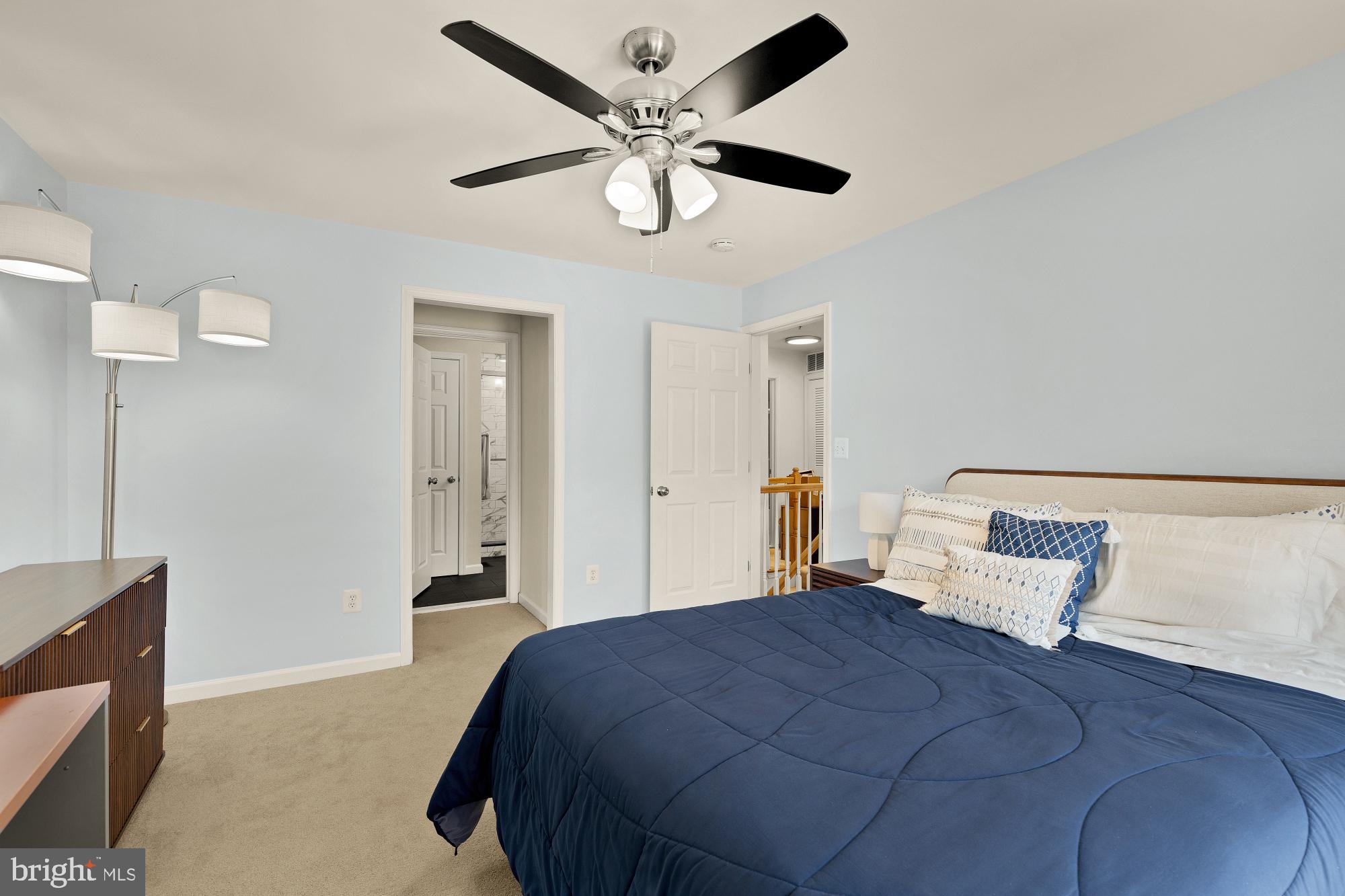 1887 CRESCENT PARK DRIVE 111A