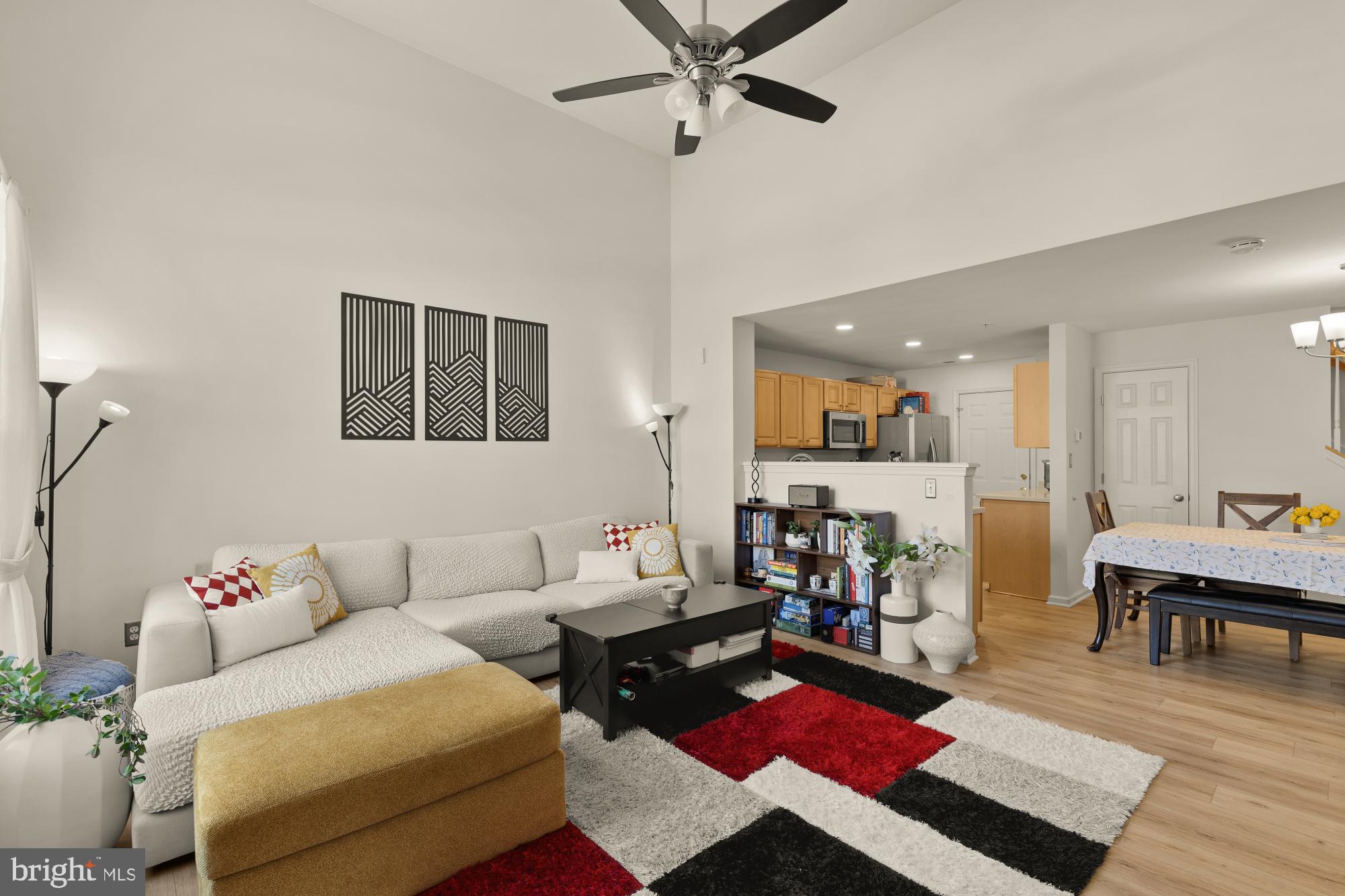 1887 CRESCENT PARK DRIVE 111A