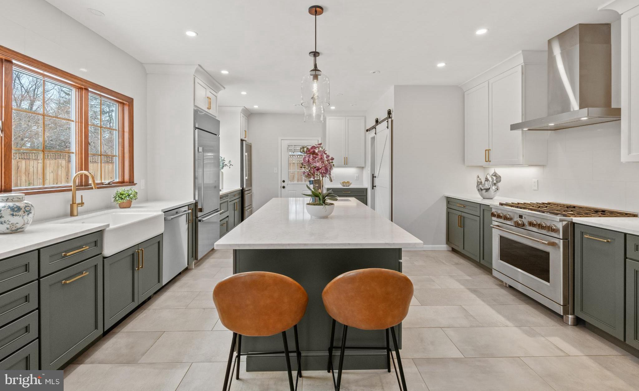 6336 OAK RIDGE DRIVE