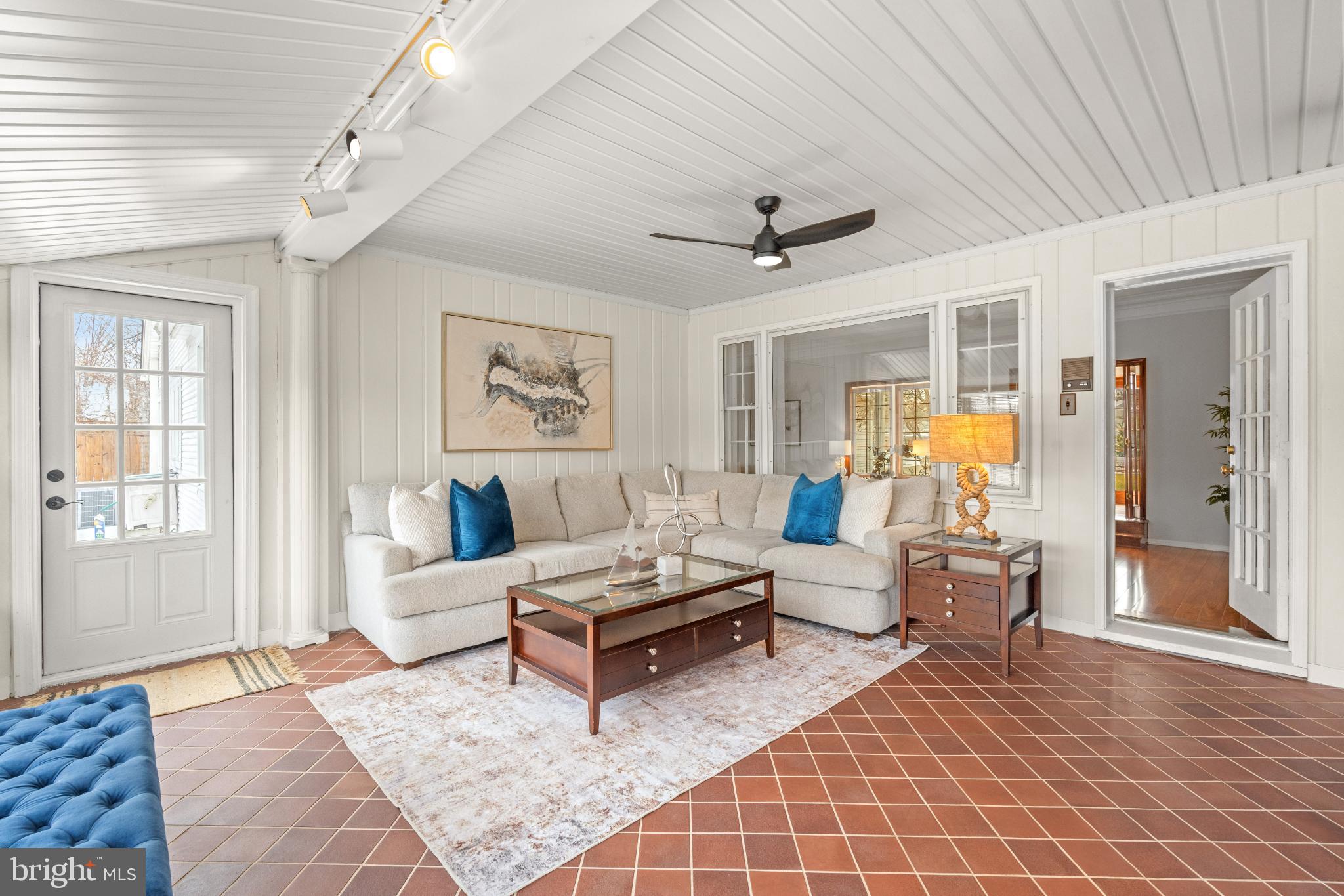 6336 OAK RIDGE DRIVE