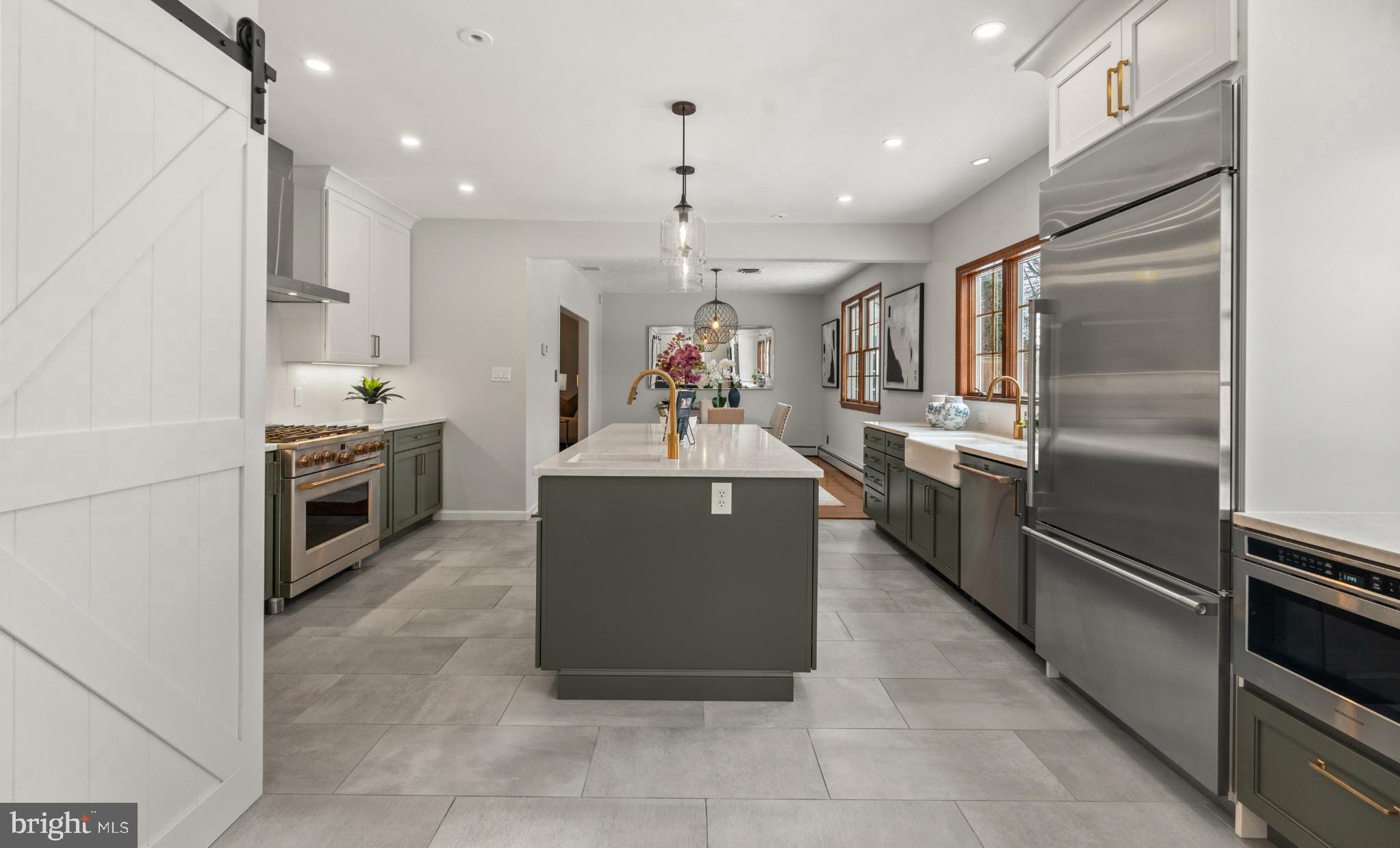 6336 OAK RIDGE DRIVE