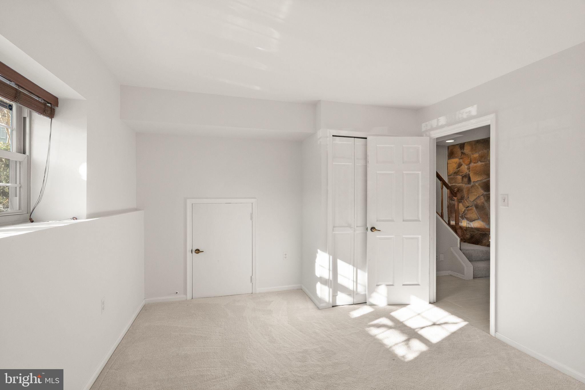 7829 MOUNT WOODLEY PLACE