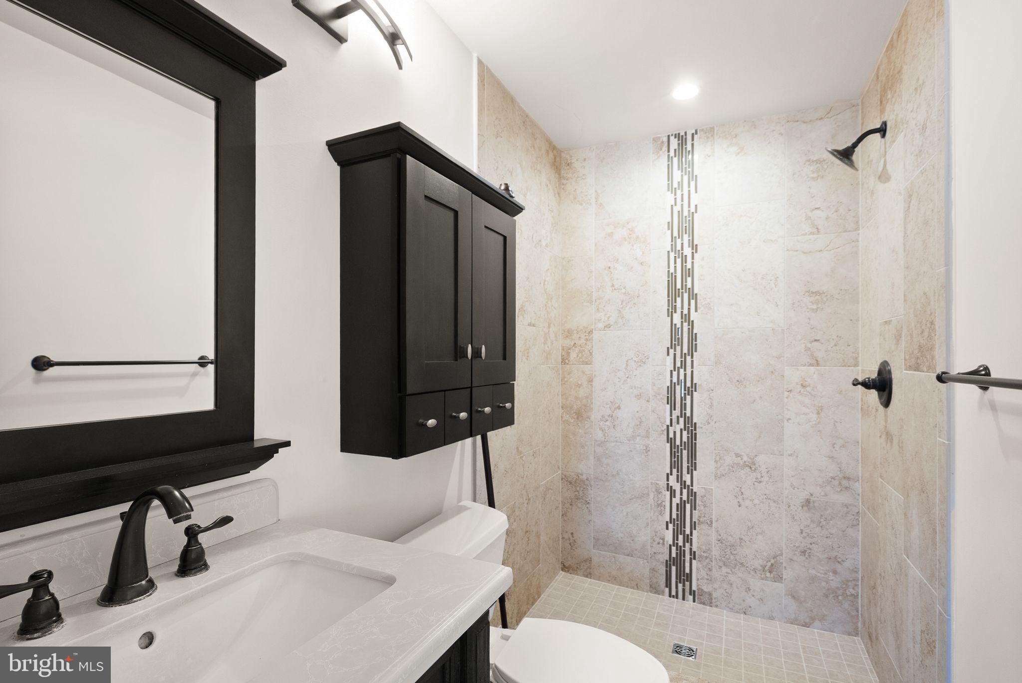 7829 MOUNT WOODLEY PLACE