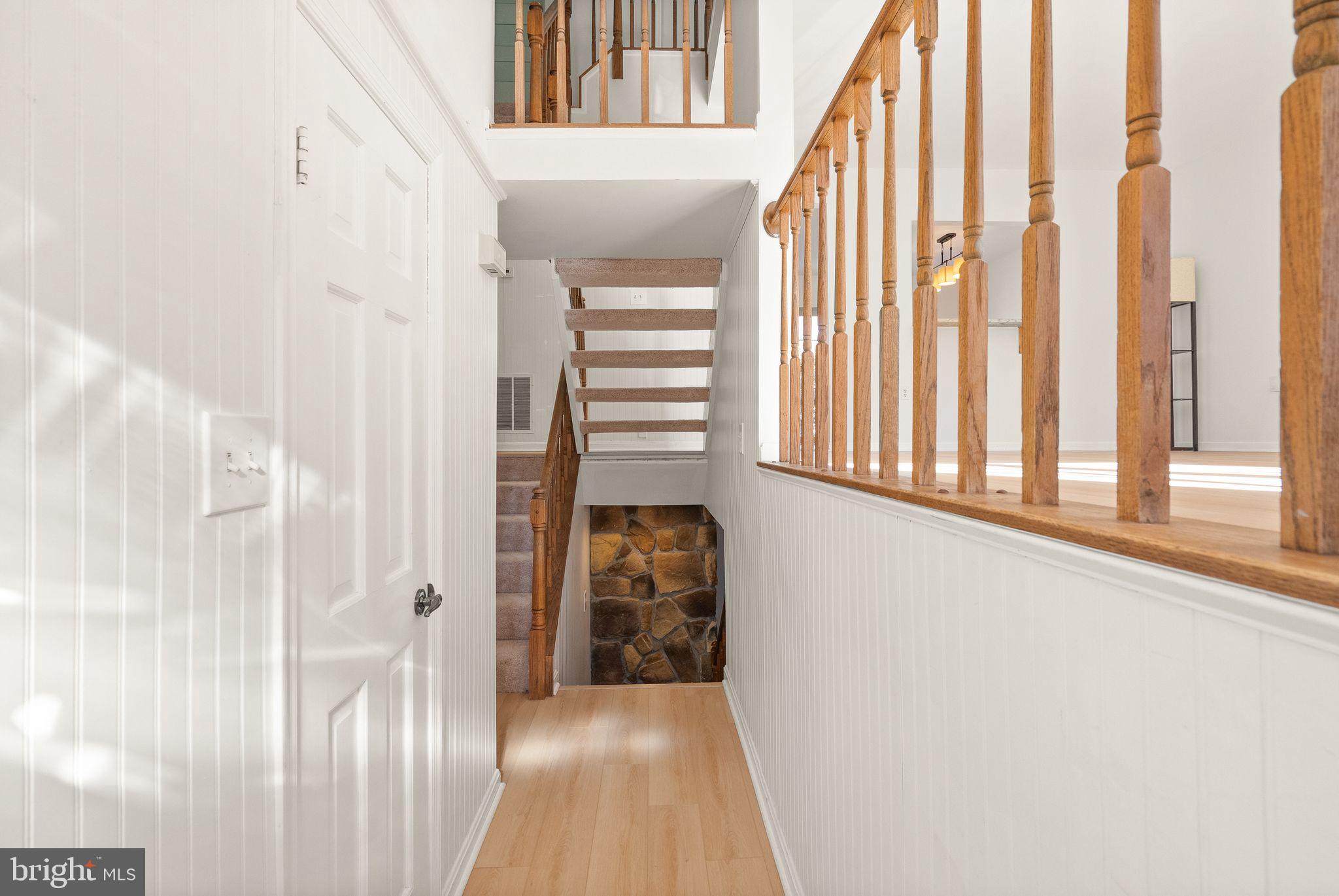 7829 MOUNT WOODLEY PLACE