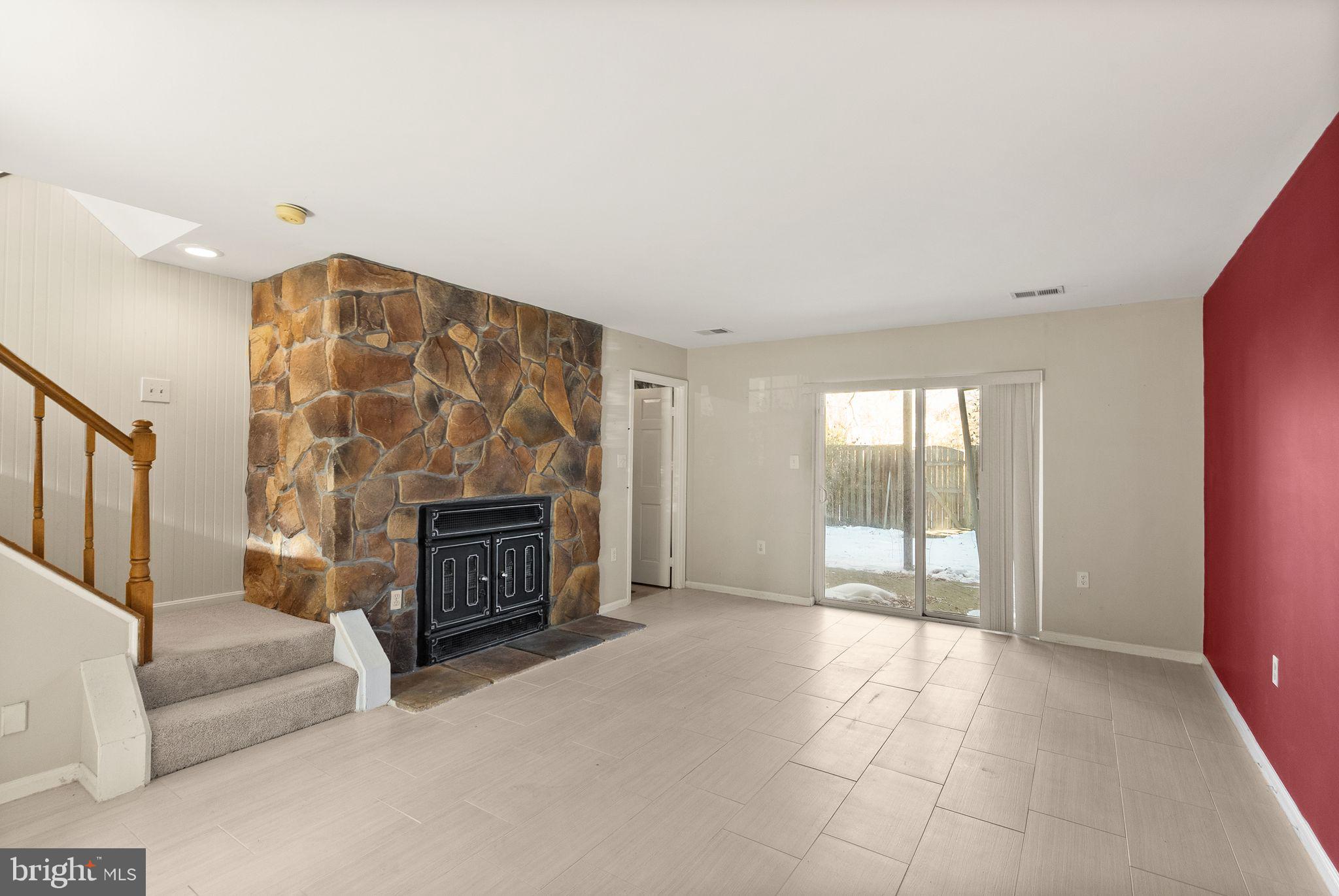 7829 MOUNT WOODLEY PLACE