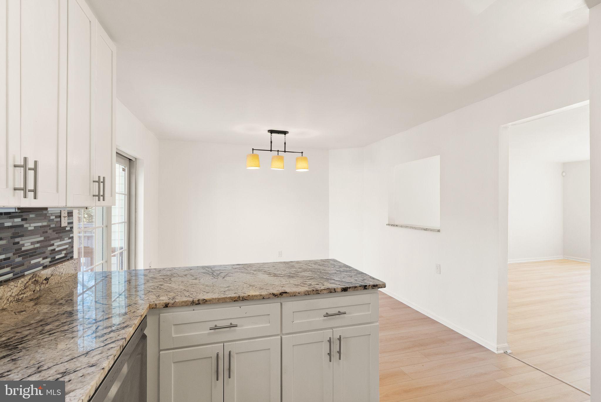 7829 MOUNT WOODLEY PLACE