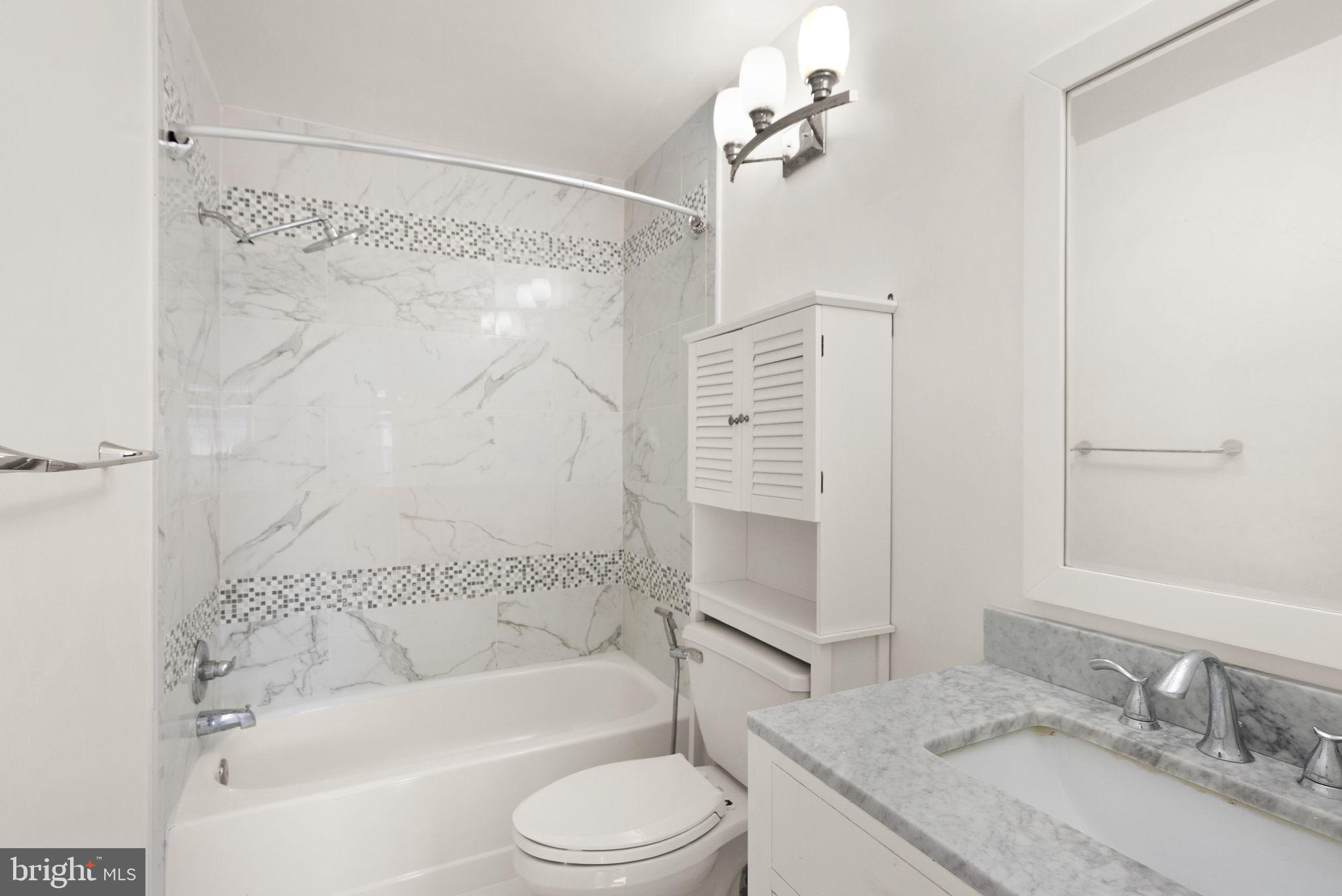 7829 MOUNT WOODLEY PLACE