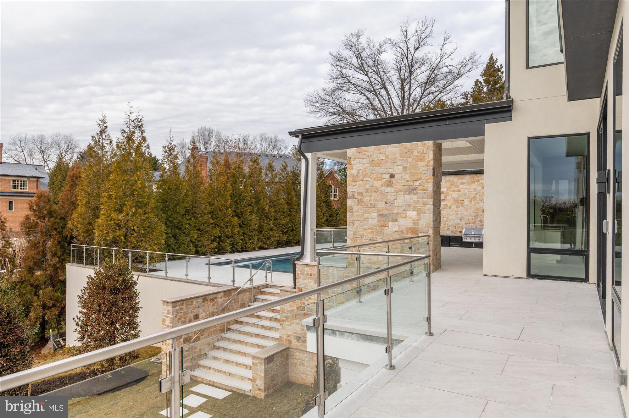 1306 BALLANTRAE COURT