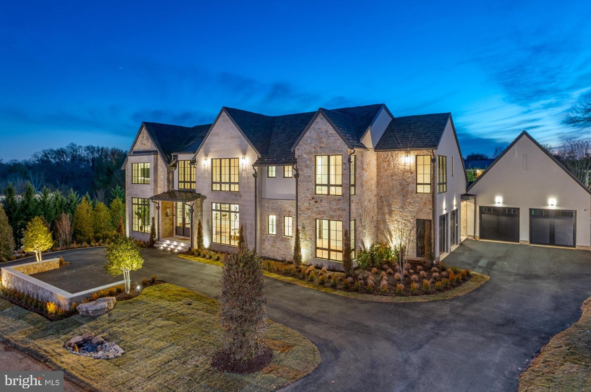 1306 BALLANTRAE COURT