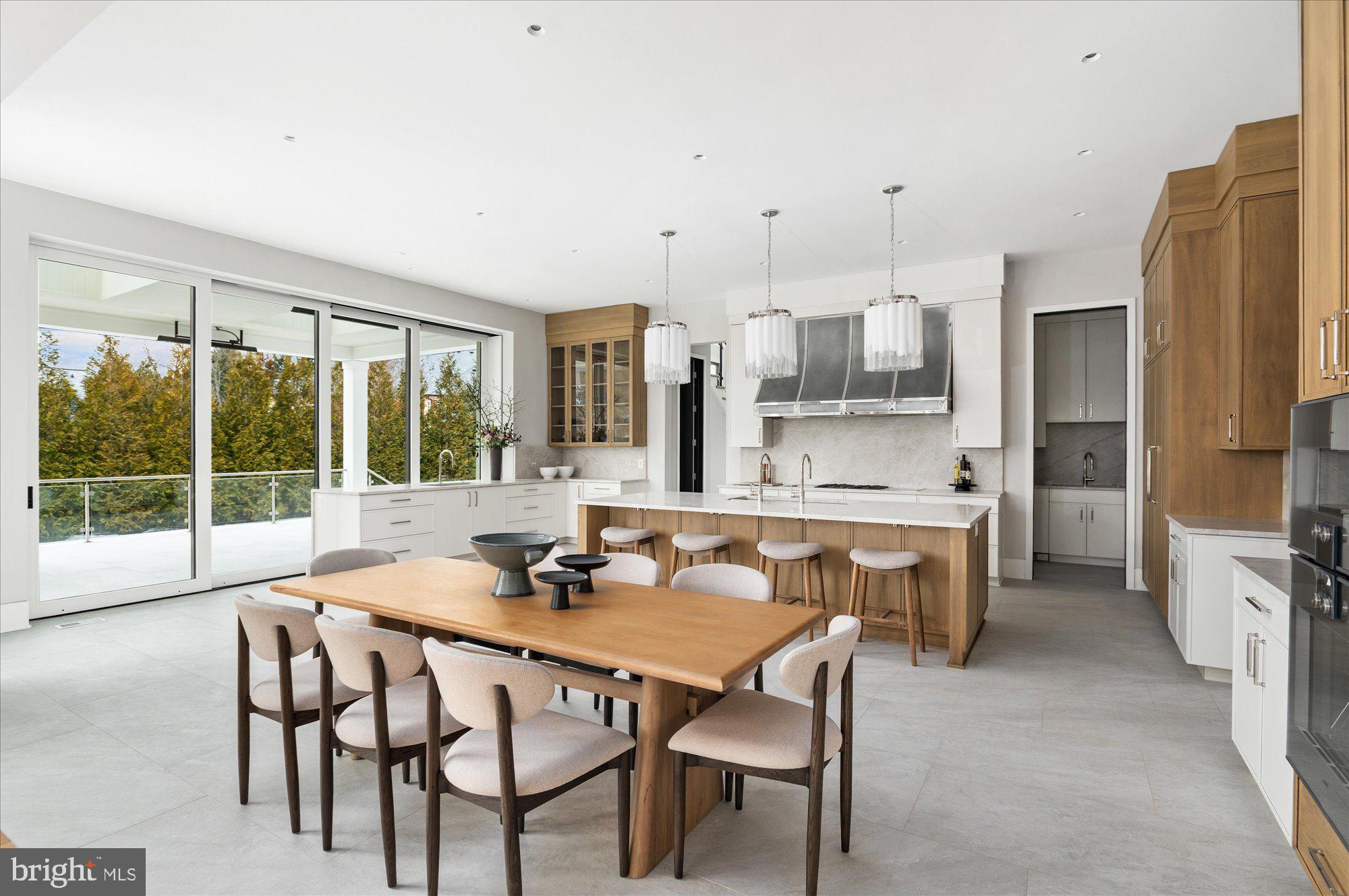 1306 BALLANTRAE COURT