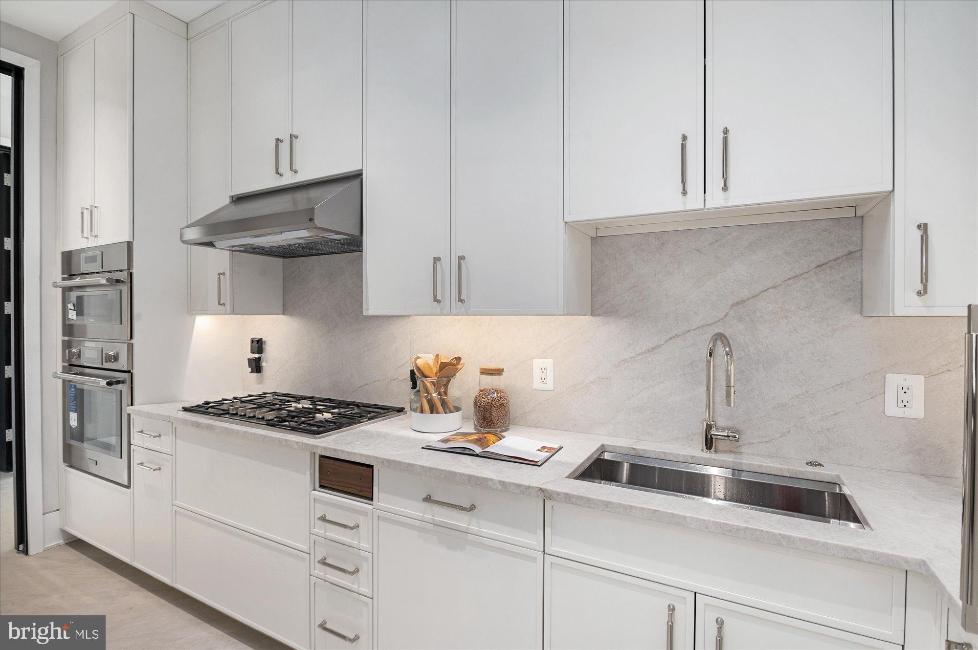 1306 BALLANTRAE COURT