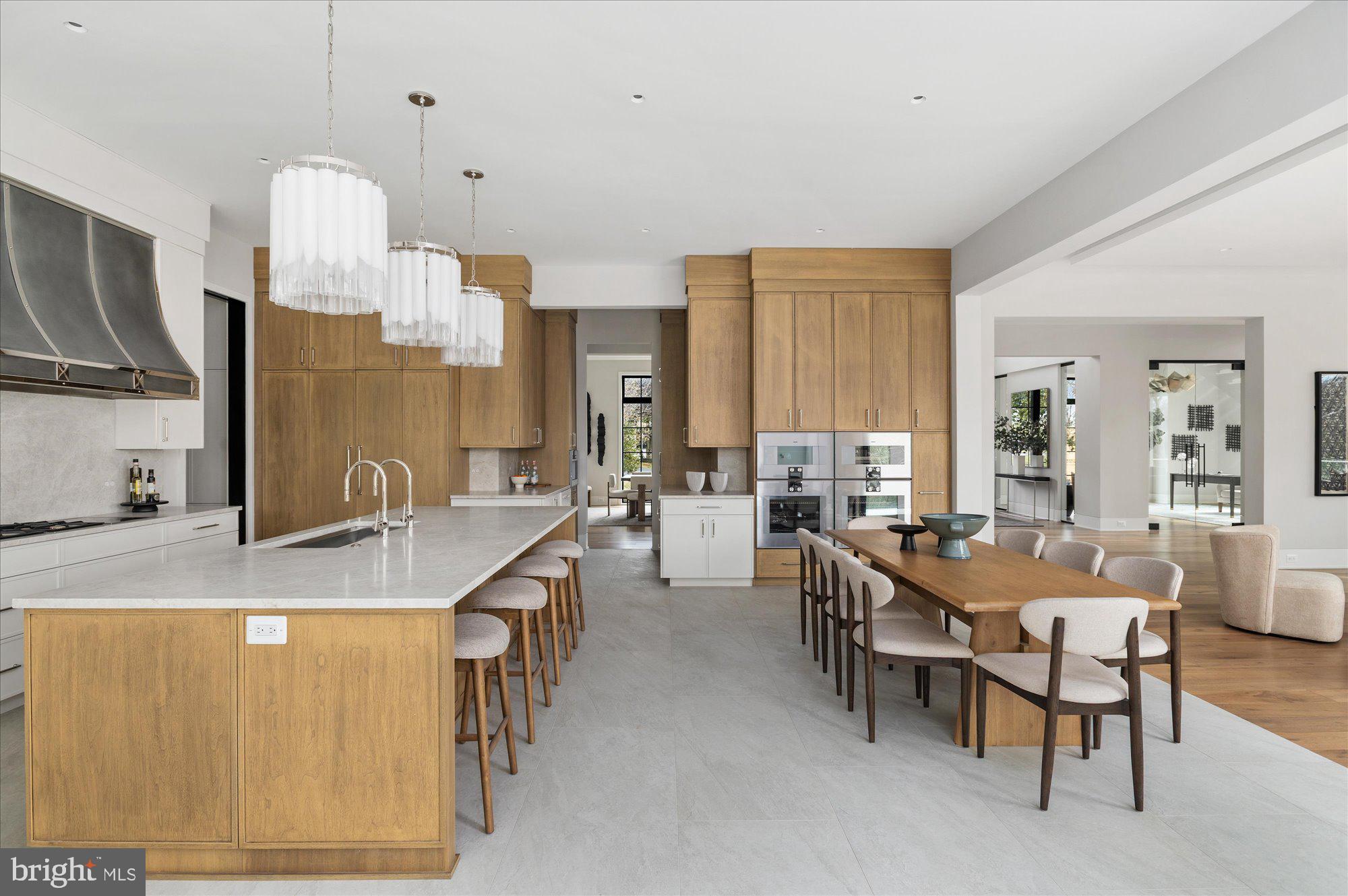 1306 BALLANTRAE COURT