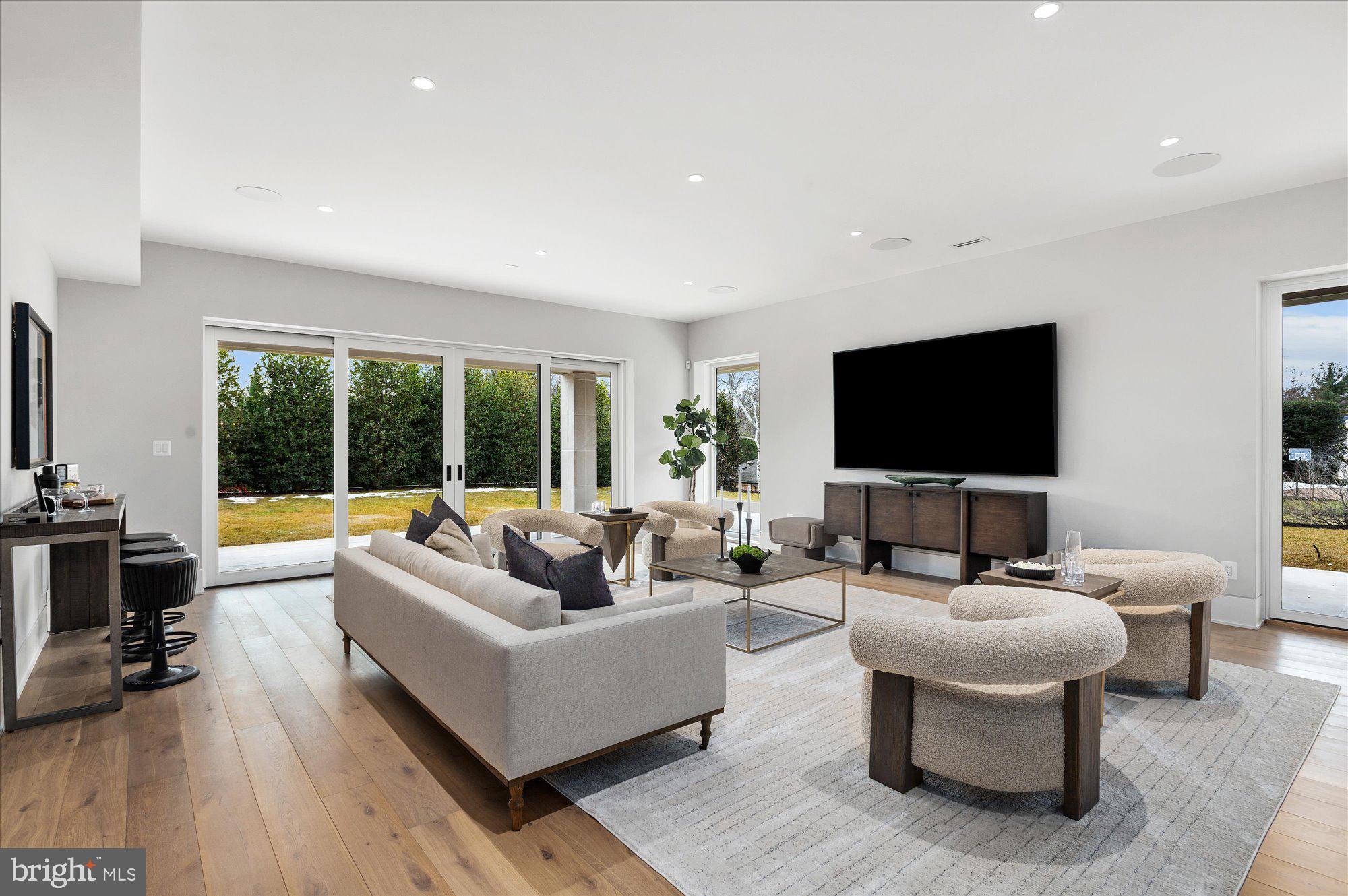 1306 BALLANTRAE COURT