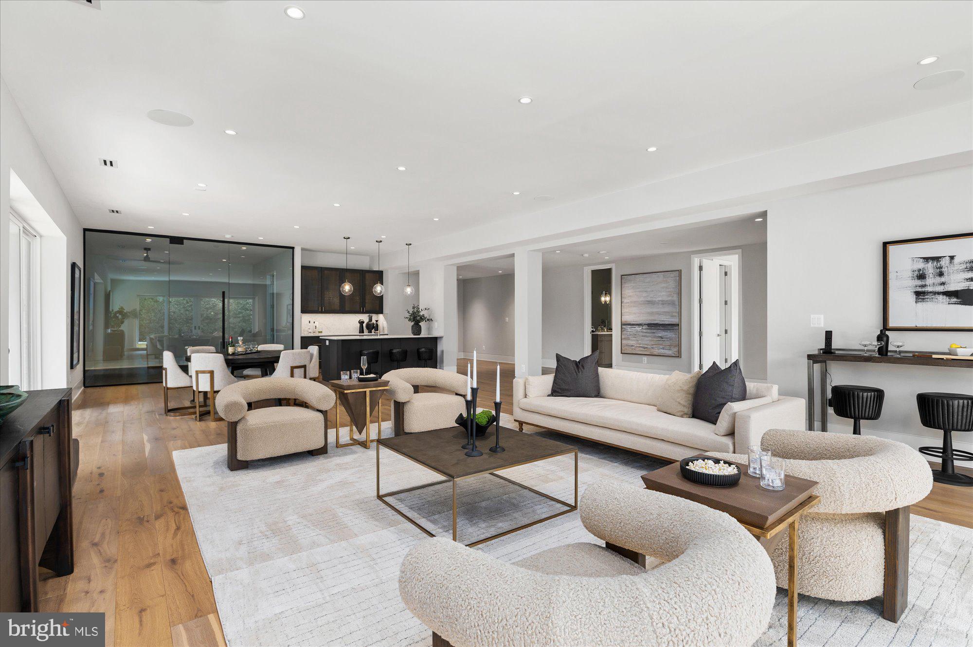 1306 BALLANTRAE COURT