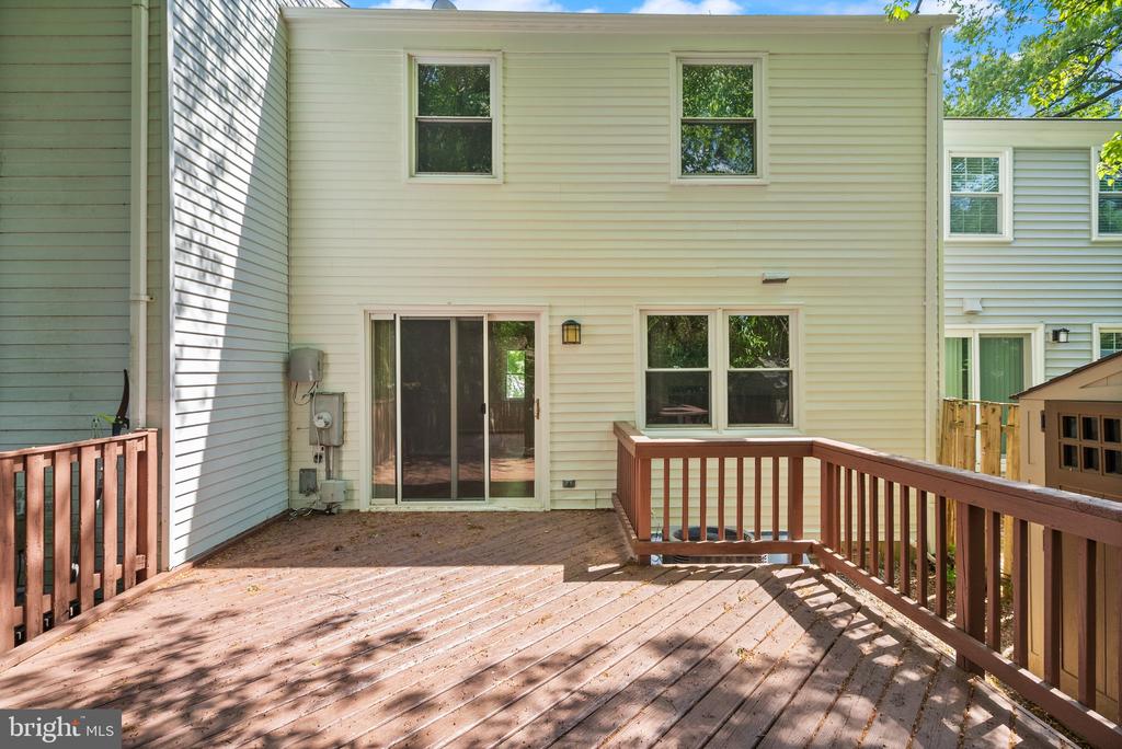 3014 TALKING ROCK DRIVE