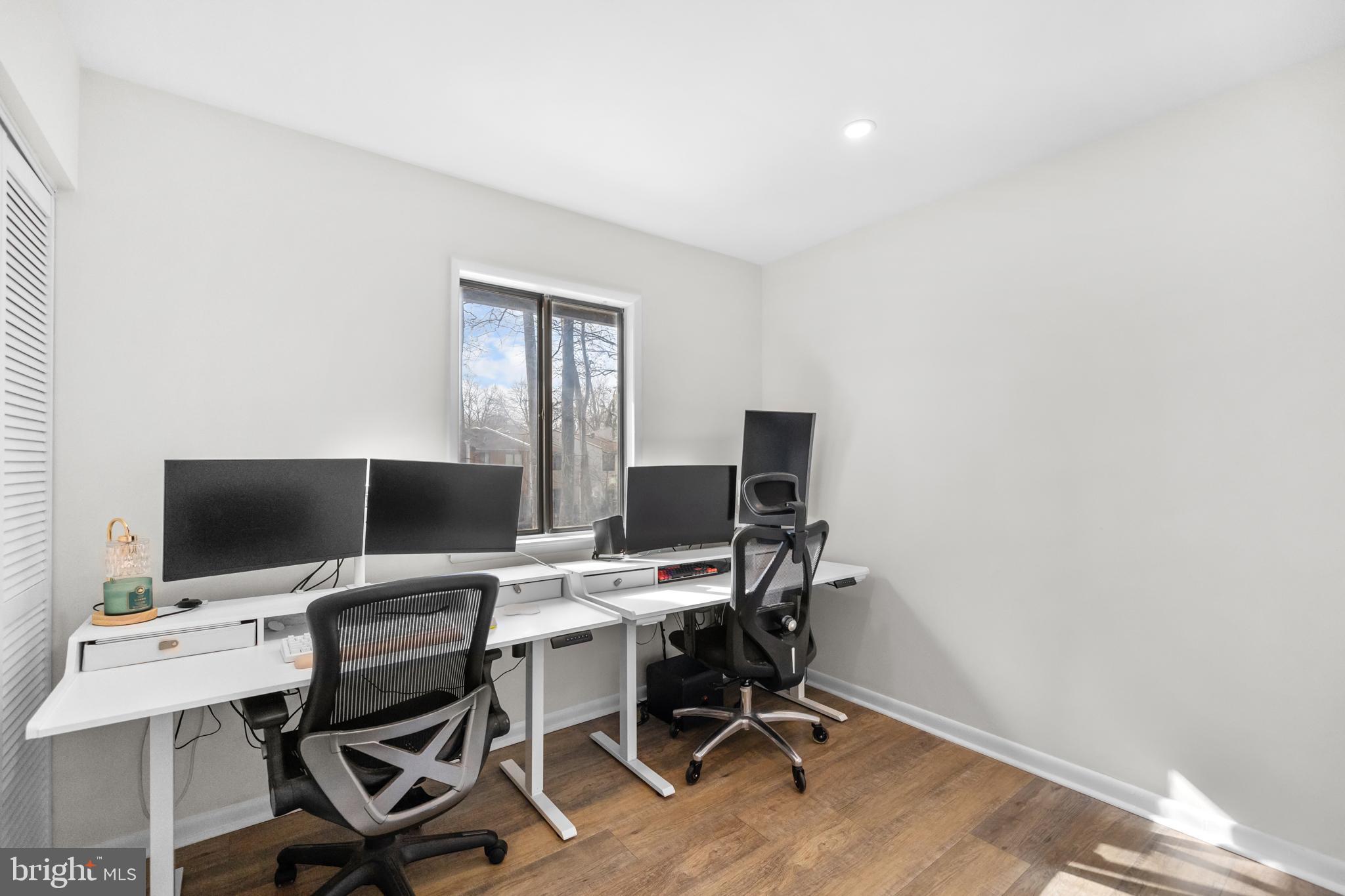 2320 EMERALD HEIGHTS COURT