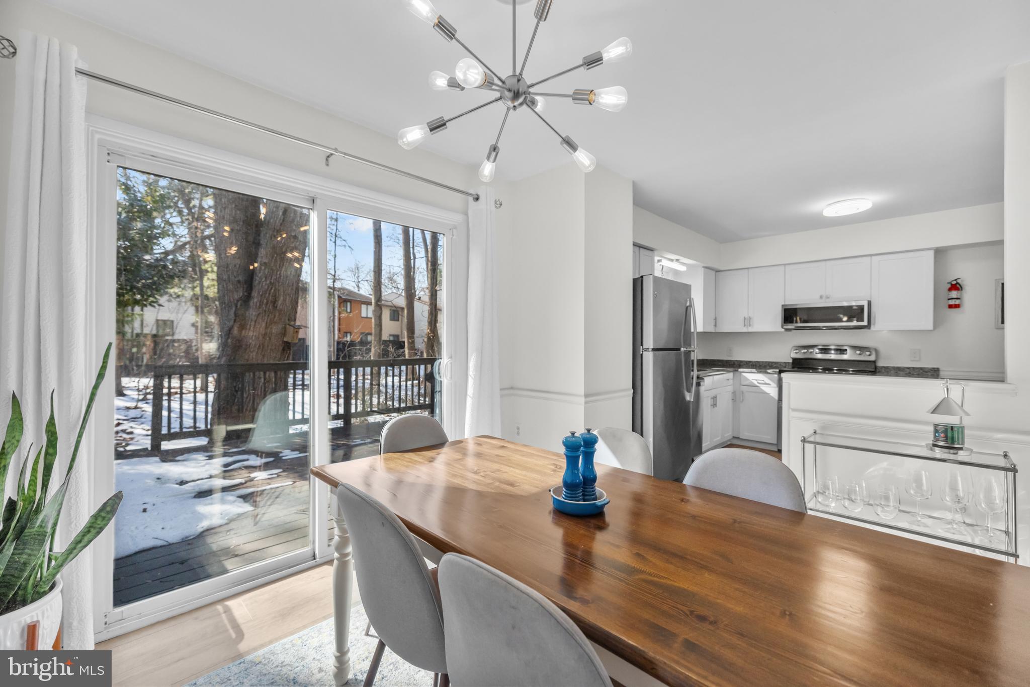 2320 EMERALD HEIGHTS COURT