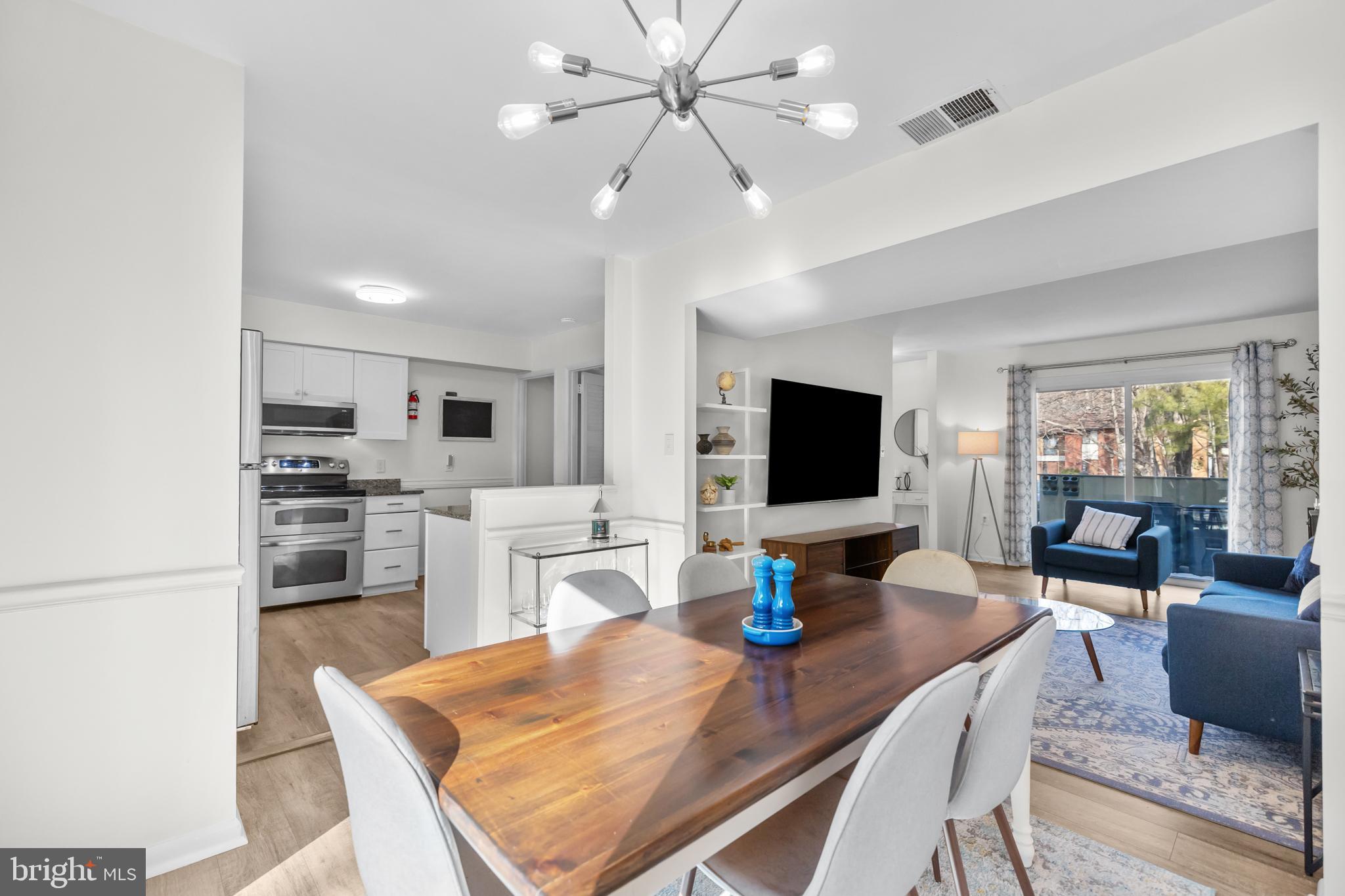 2320 EMERALD HEIGHTS COURT