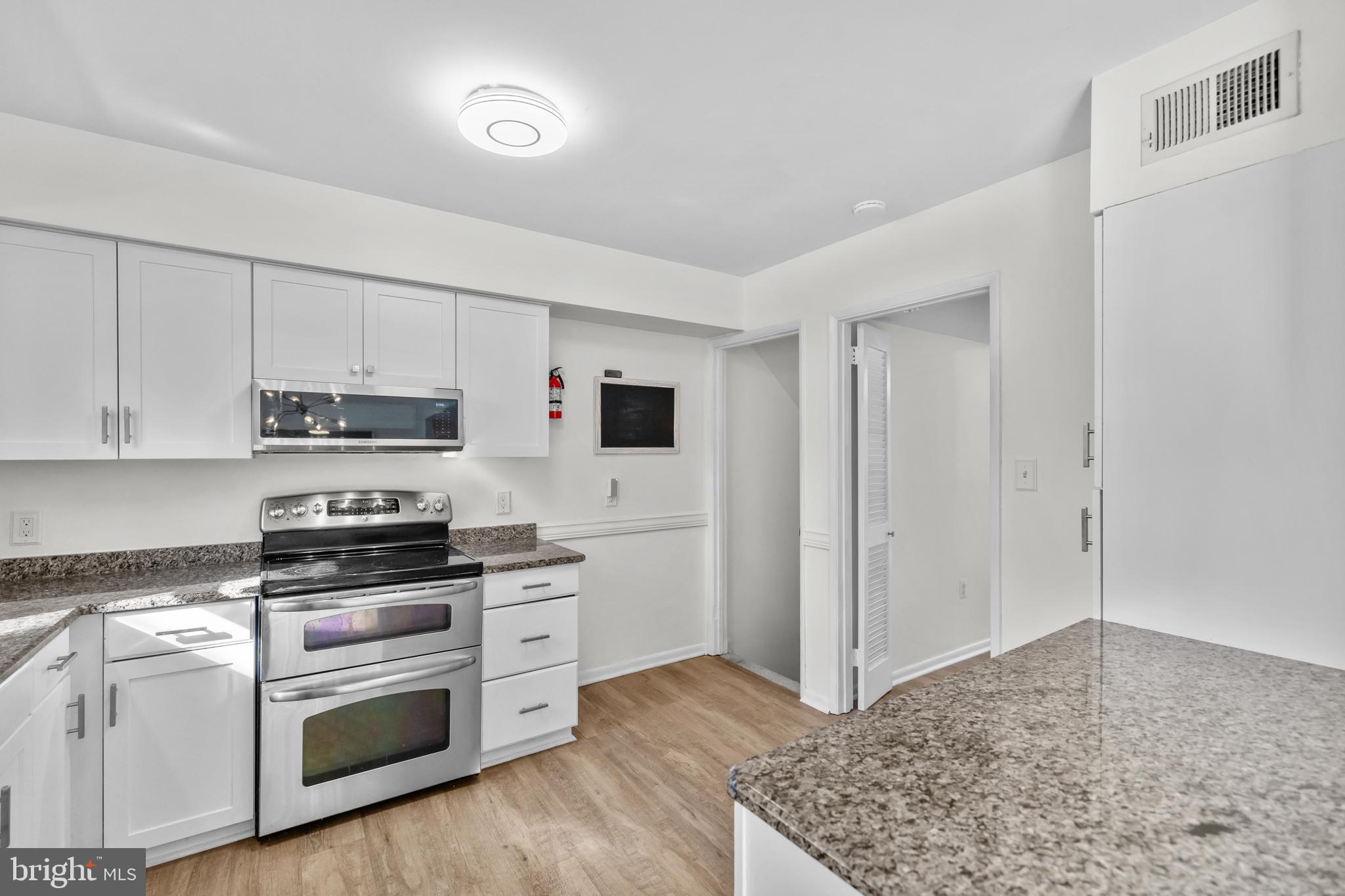 2320 EMERALD HEIGHTS COURT