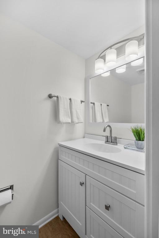 2320 EMERALD HEIGHTS COURT