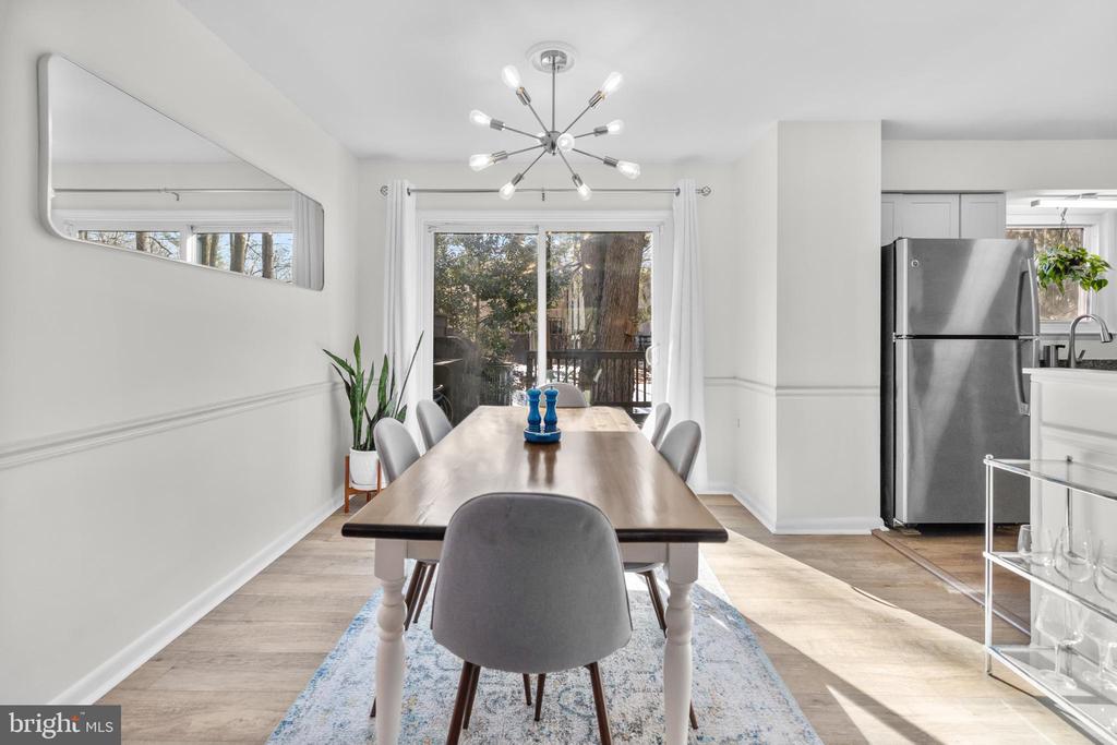 2320 EMERALD HEIGHTS COURT