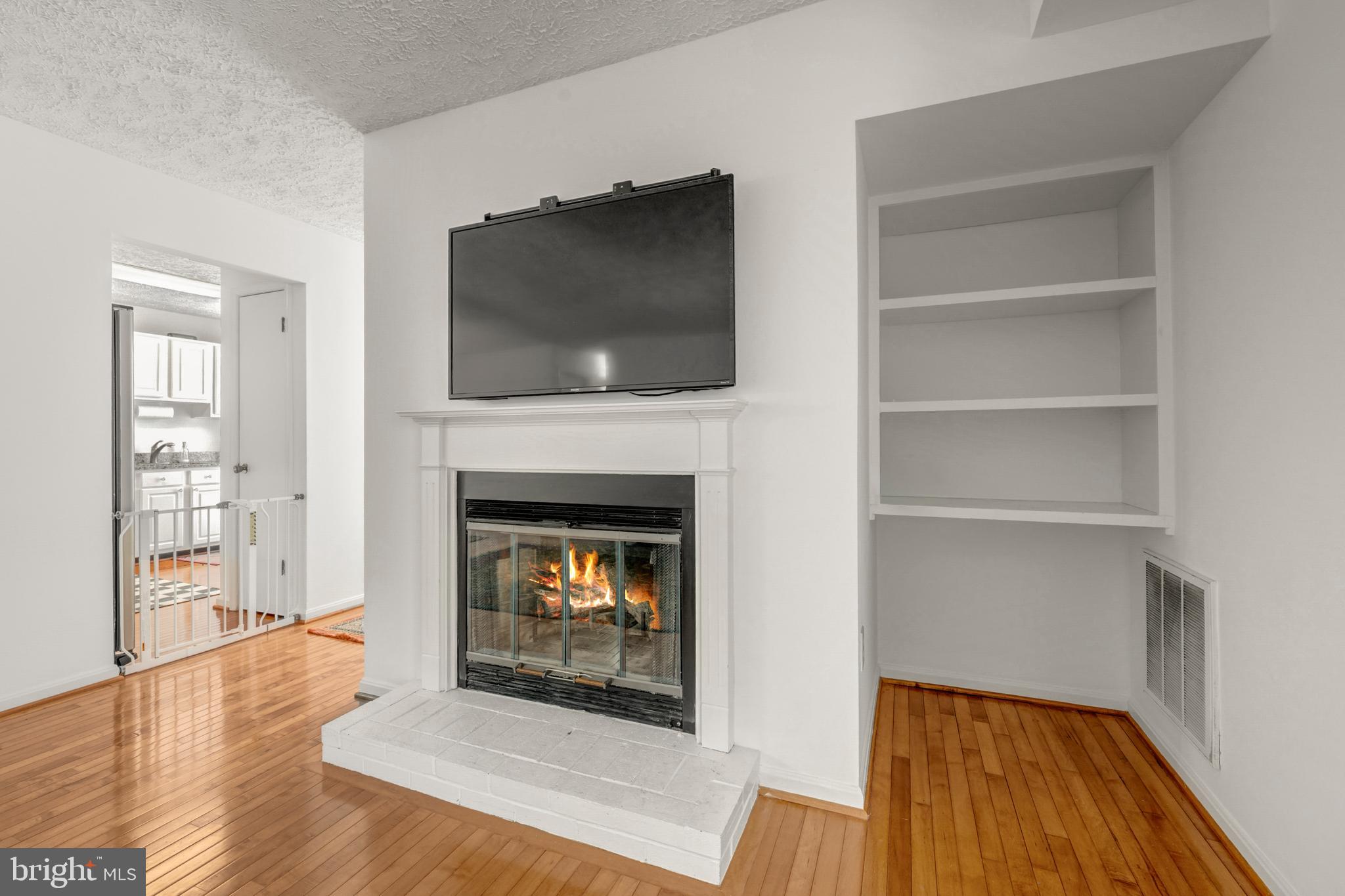 10147 OAKTON TERRACE ROAD