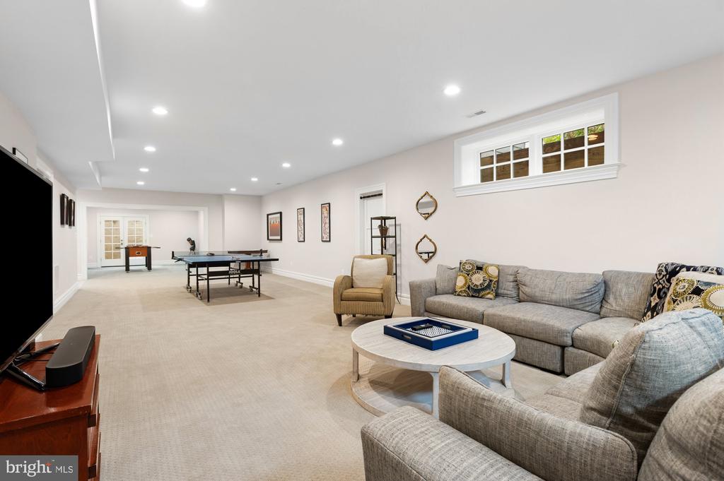1610 BROOKSIDE ROAD