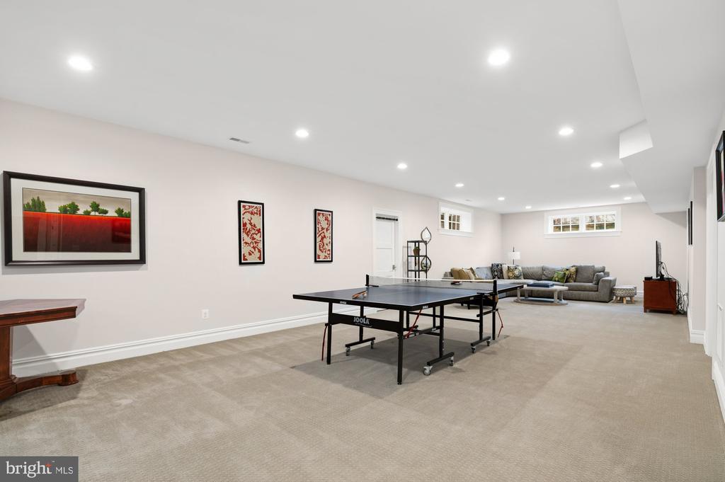 1610 BROOKSIDE ROAD