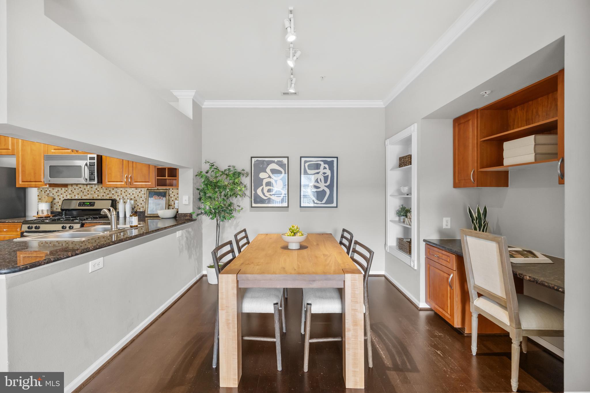 4415 WEATHERINGTON LANE 402