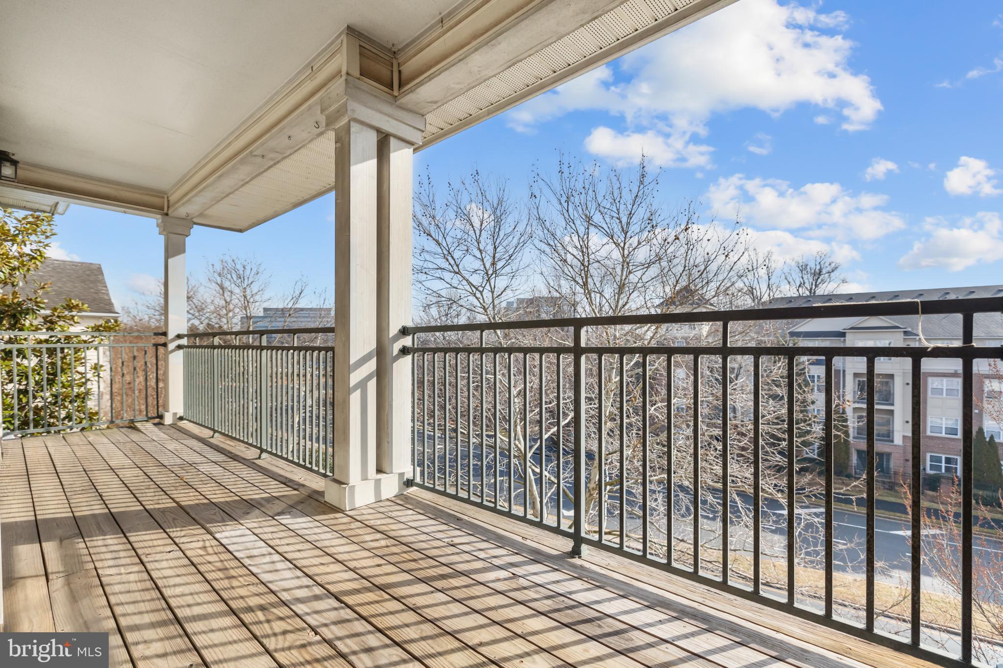 4415 WEATHERINGTON LANE 402