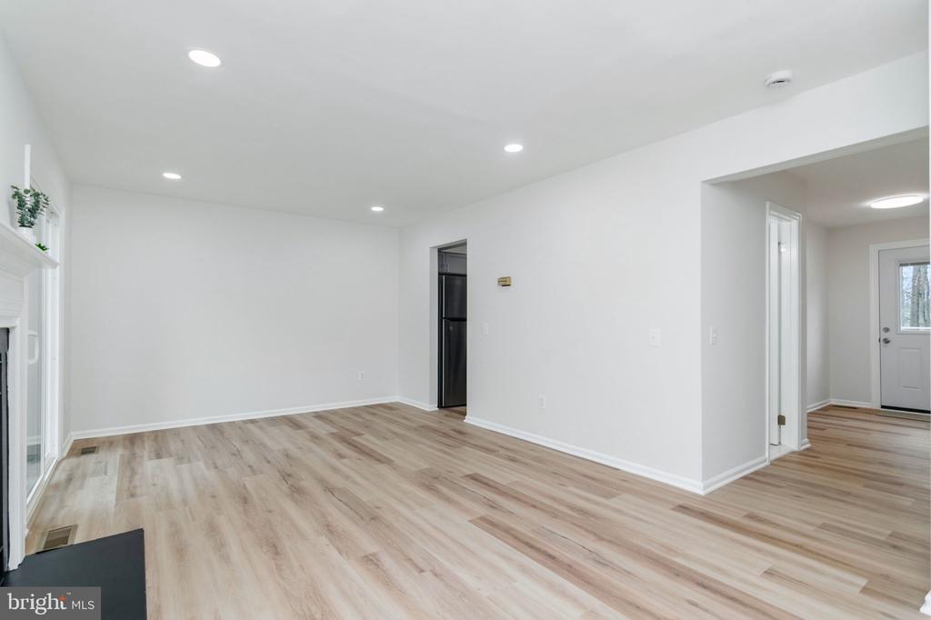 14816 MILLICENT COURT