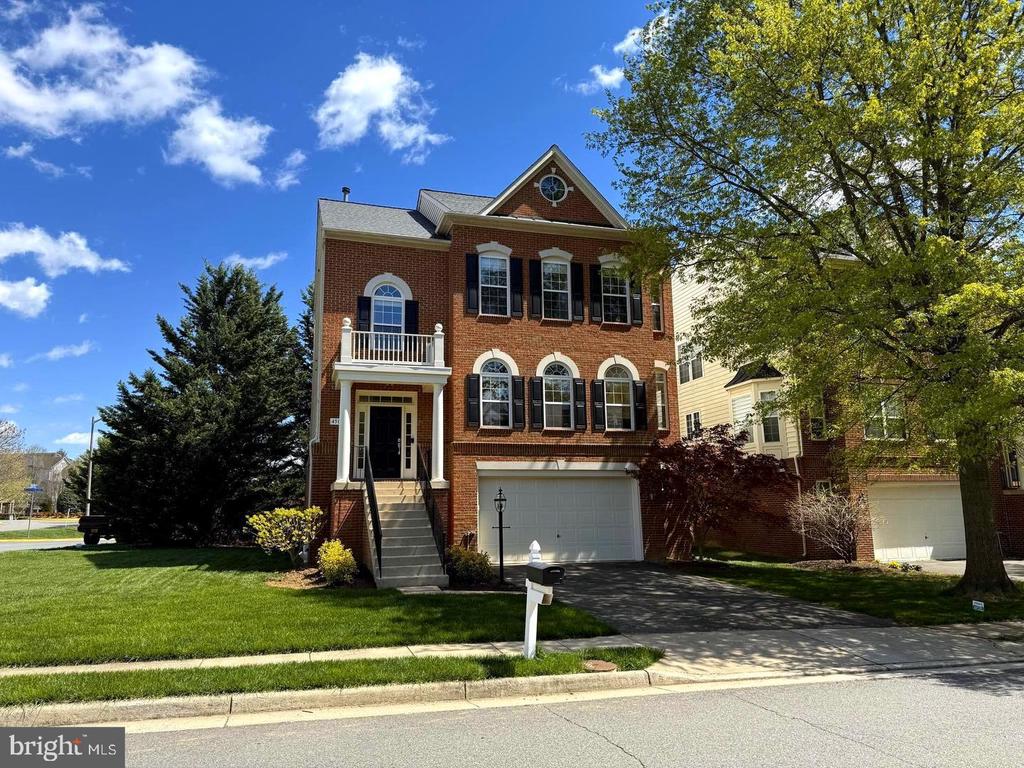 4509 RHETT LANE