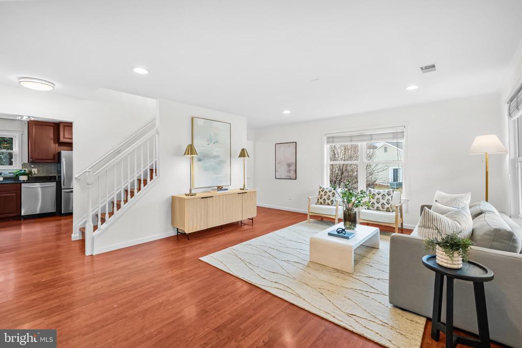 13513 COATES LANE
