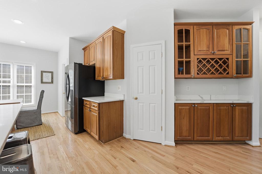 6075 DEER RIDGE TRAIL